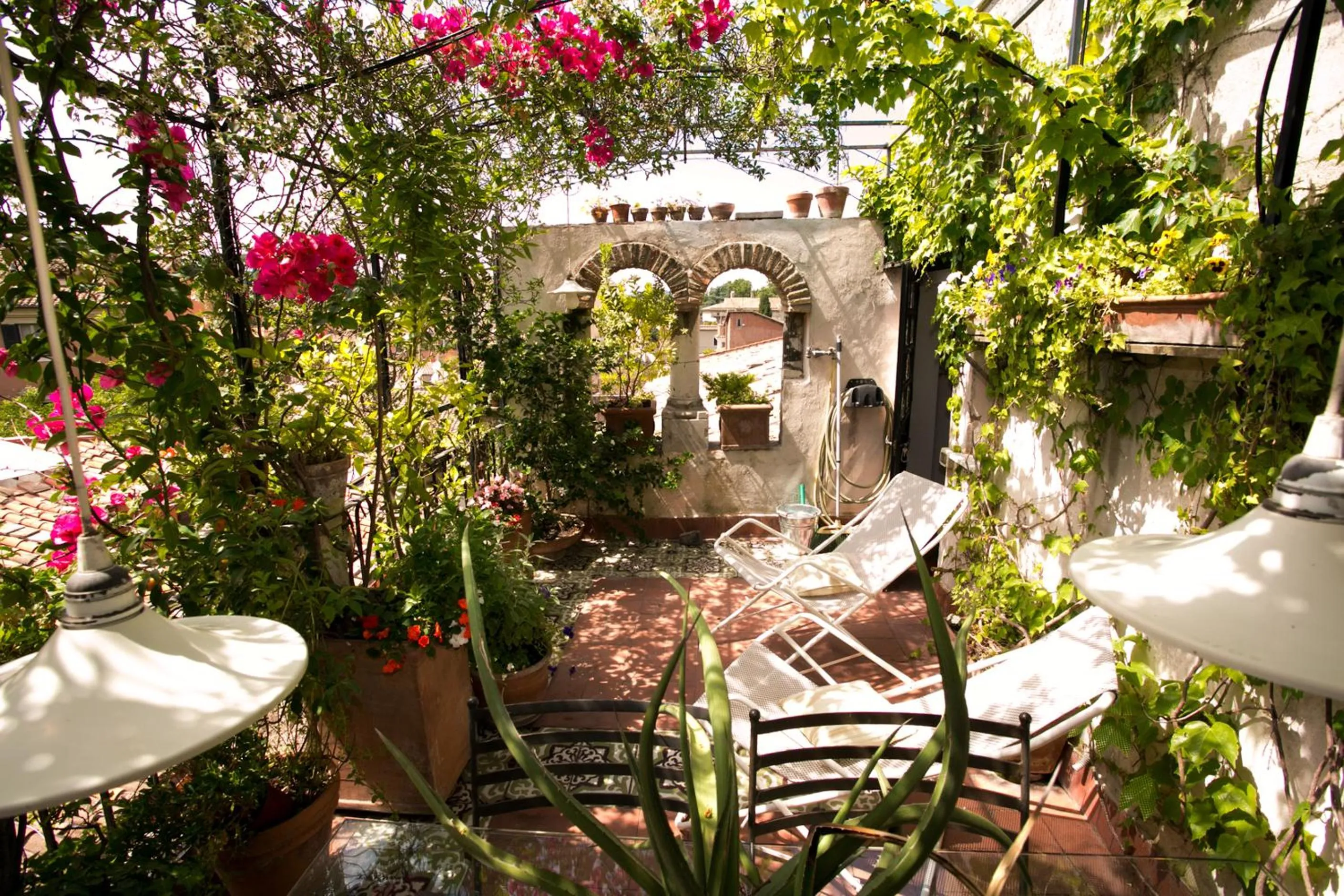 Patio in Spectacular Luxury Flat in Trastevere