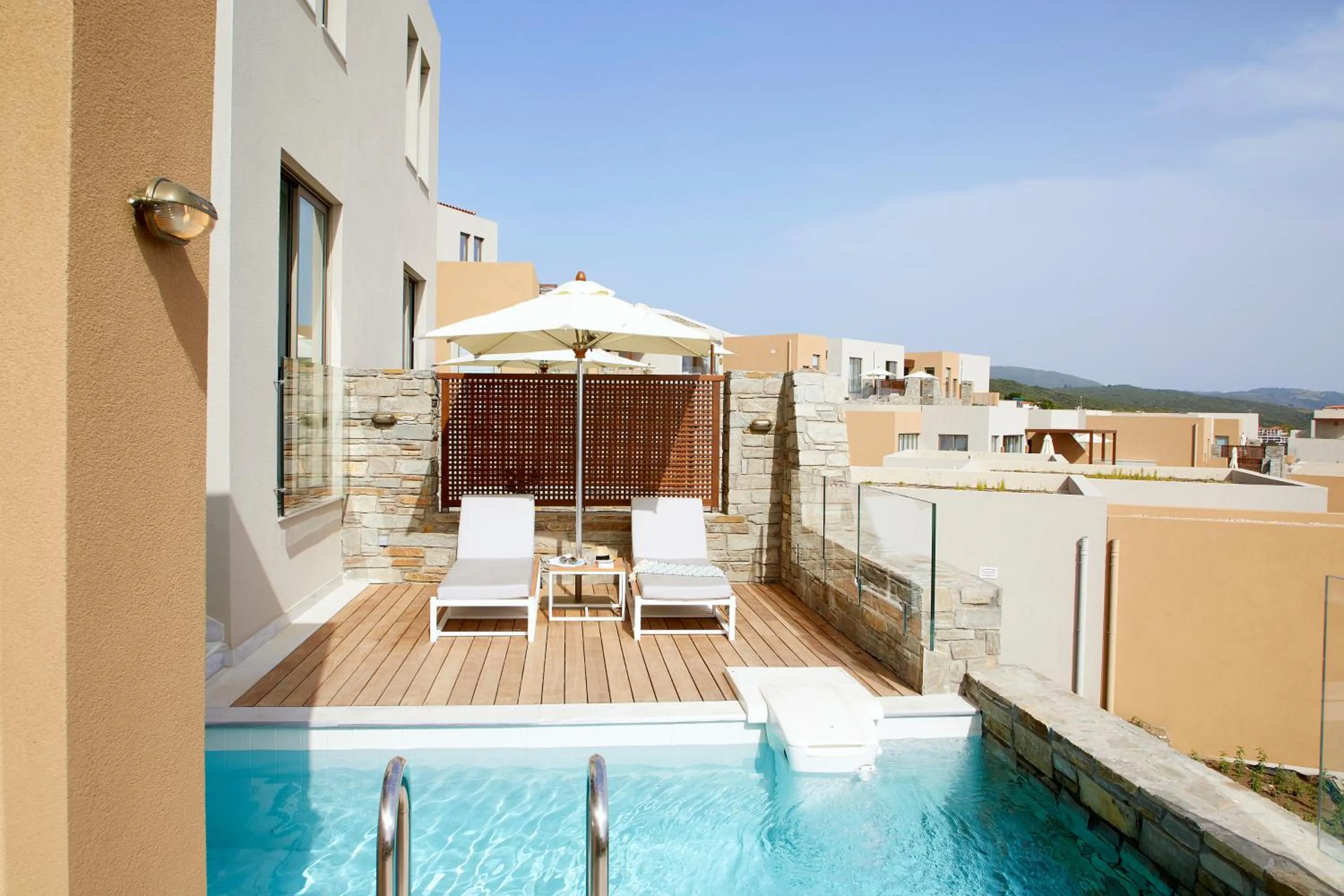 Swimming pool in Eagles Villas - Small Luxury Hotels of The World