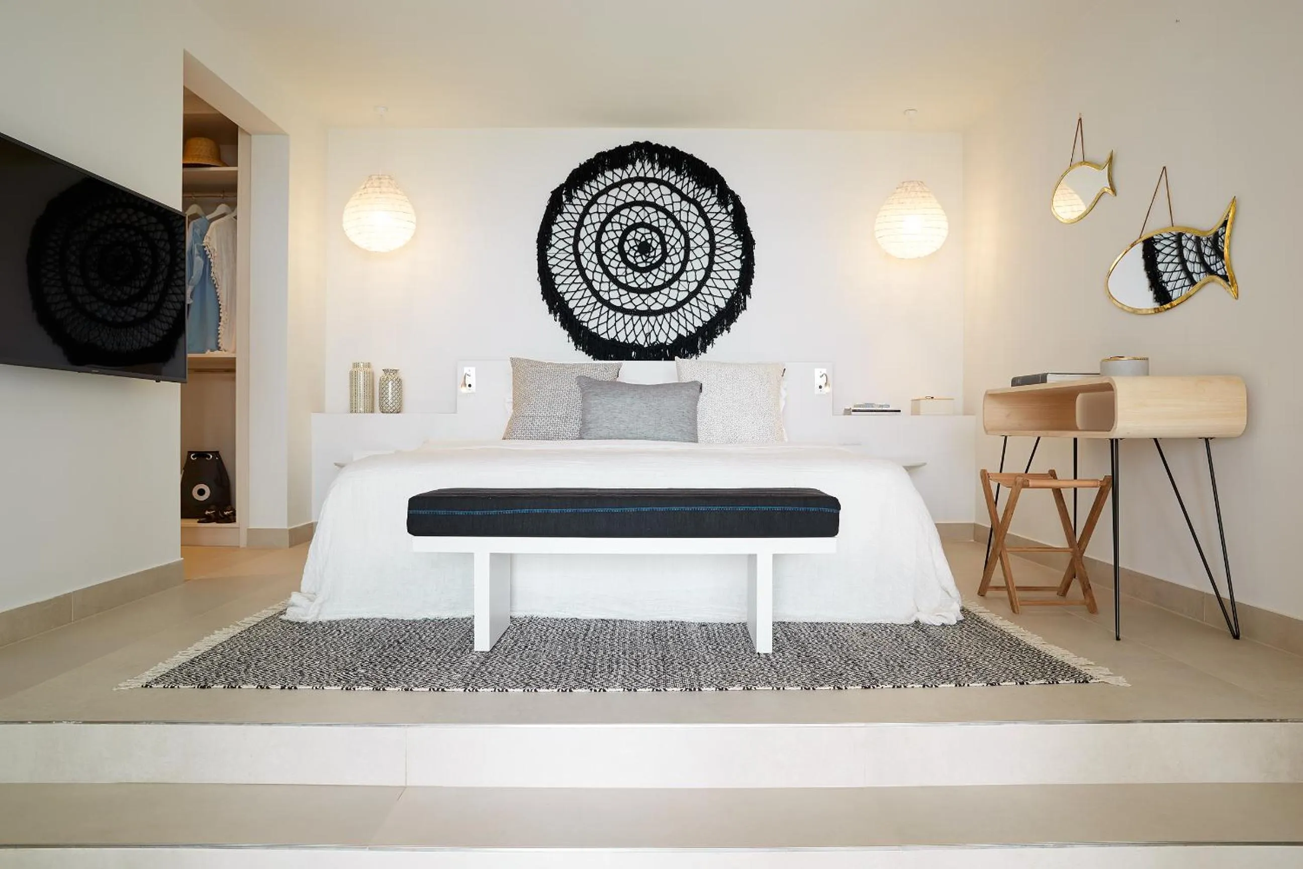 Bedroom, Bed in Eagles Villas - Small Luxury Hotels of The World