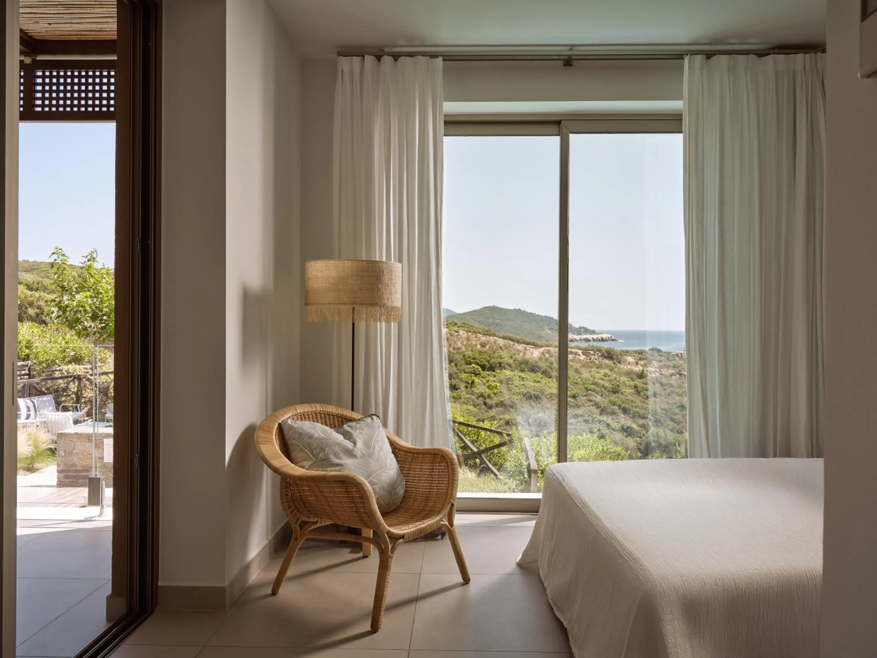 Bed in Eagles Villas - Small Luxury Hotels of The World