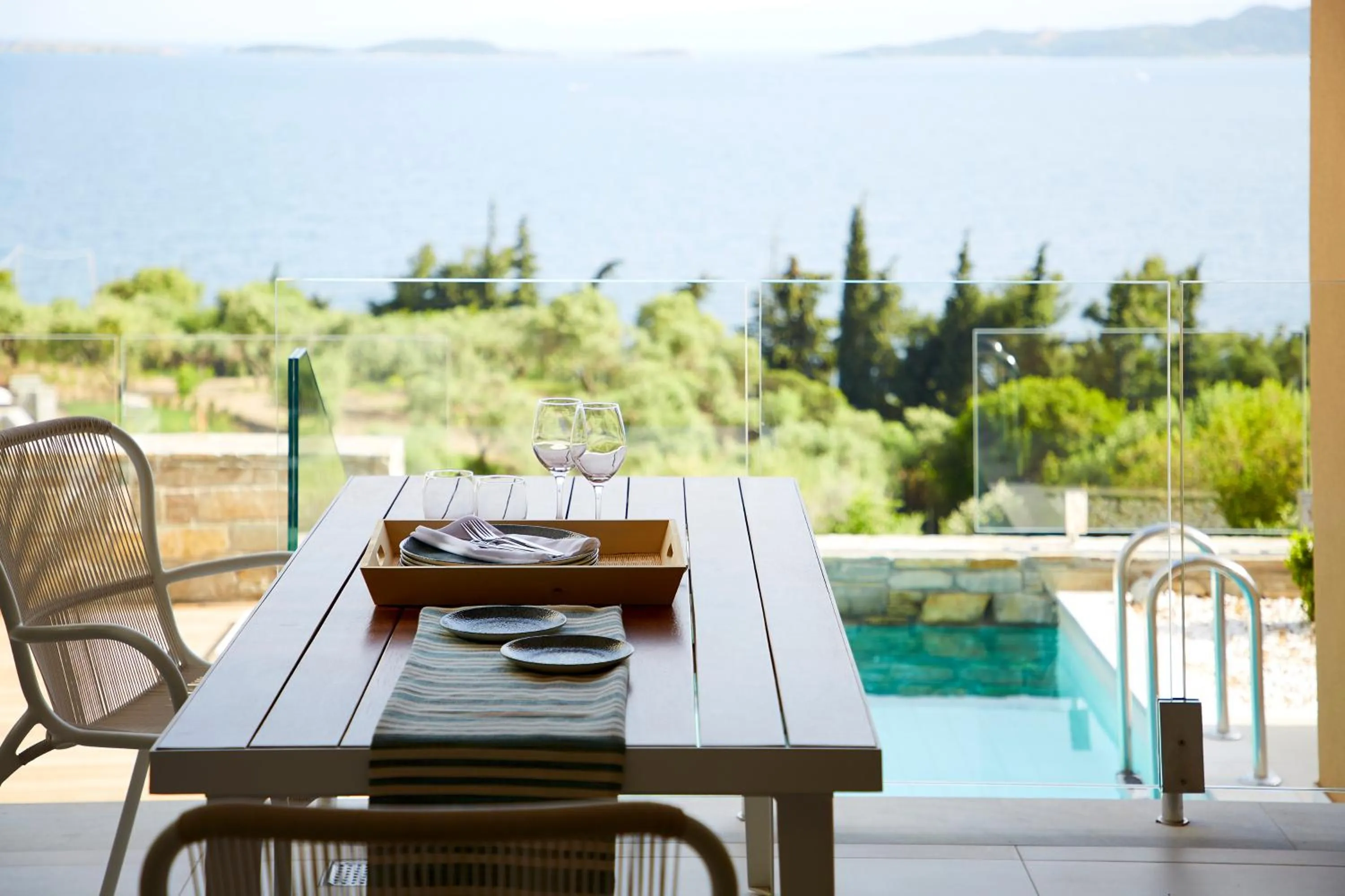 Dining area in Eagles Villas - Small Luxury Hotels of The World
