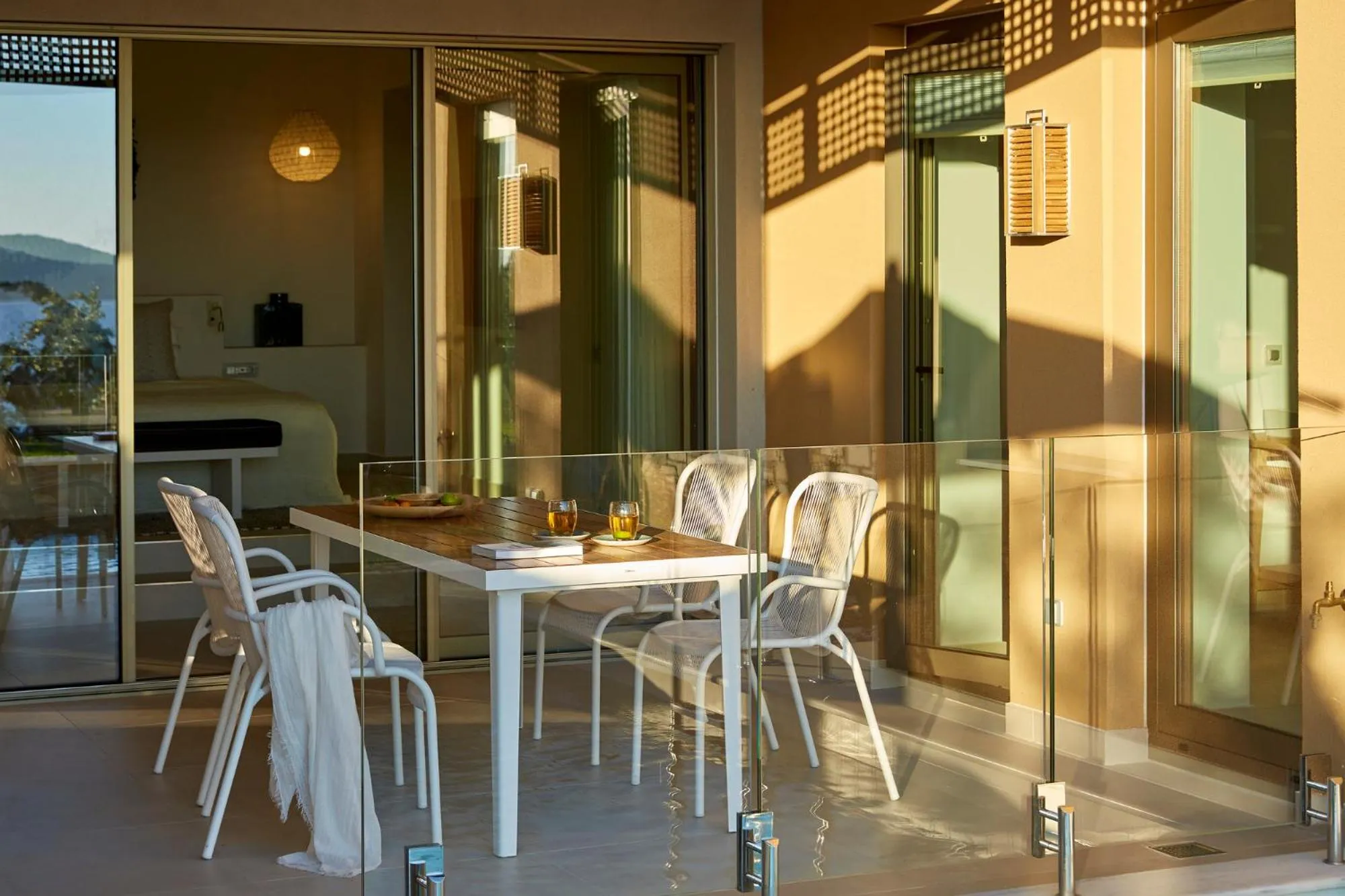 Dining area in Eagles Villas - Small Luxury Hotels of The World