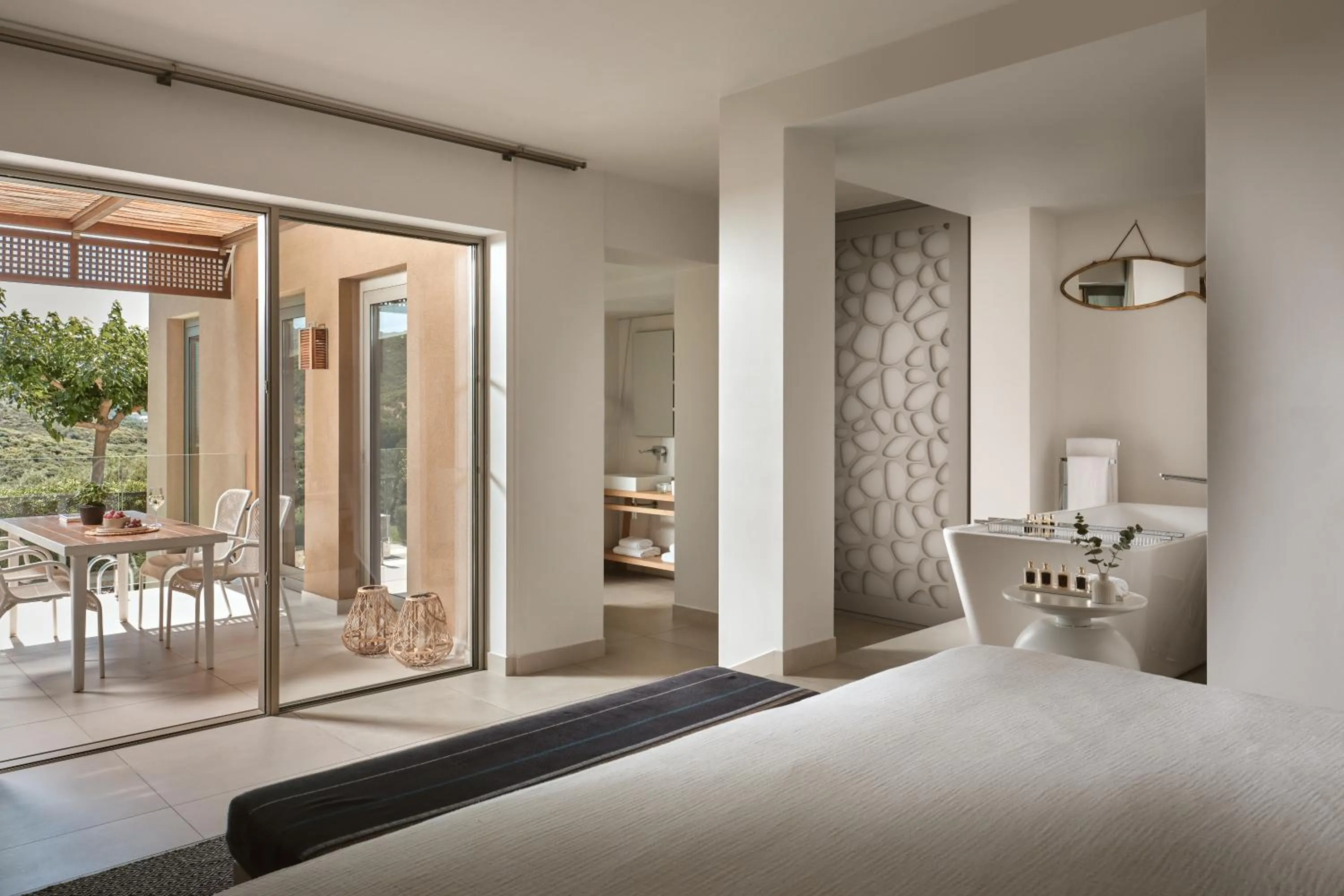 Bed in Eagles Villas - Small Luxury Hotels of The World