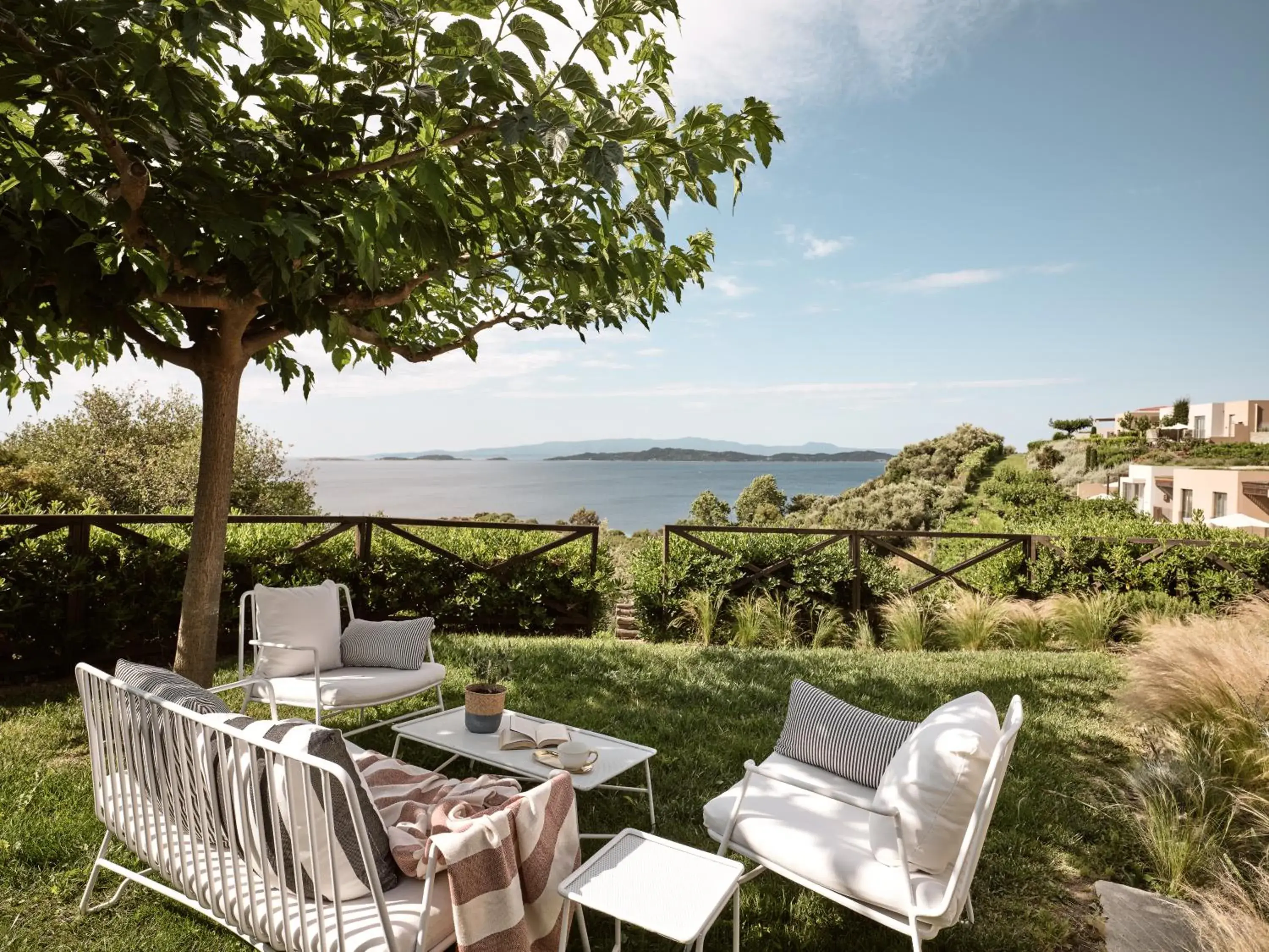 Residential Three-Bedroom Pool Villa with Private Garden in Eagles Villas - Small Luxury Hotels of The World Residential Three-Bedroom Pool Villa with Private Garden in Eagles Villas - Small Luxury Hotels of The World