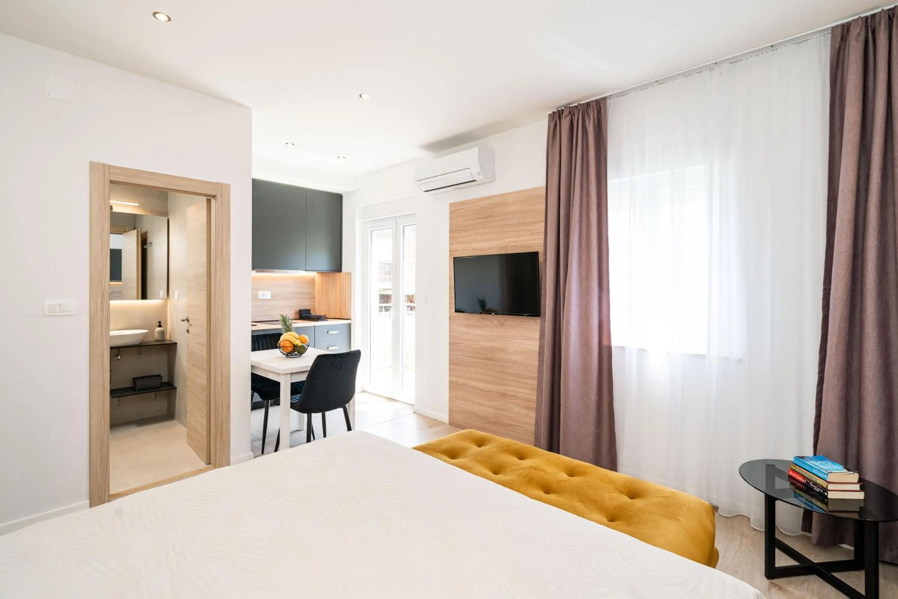 Bedroom, Bed in Bacan Serviced Apartments