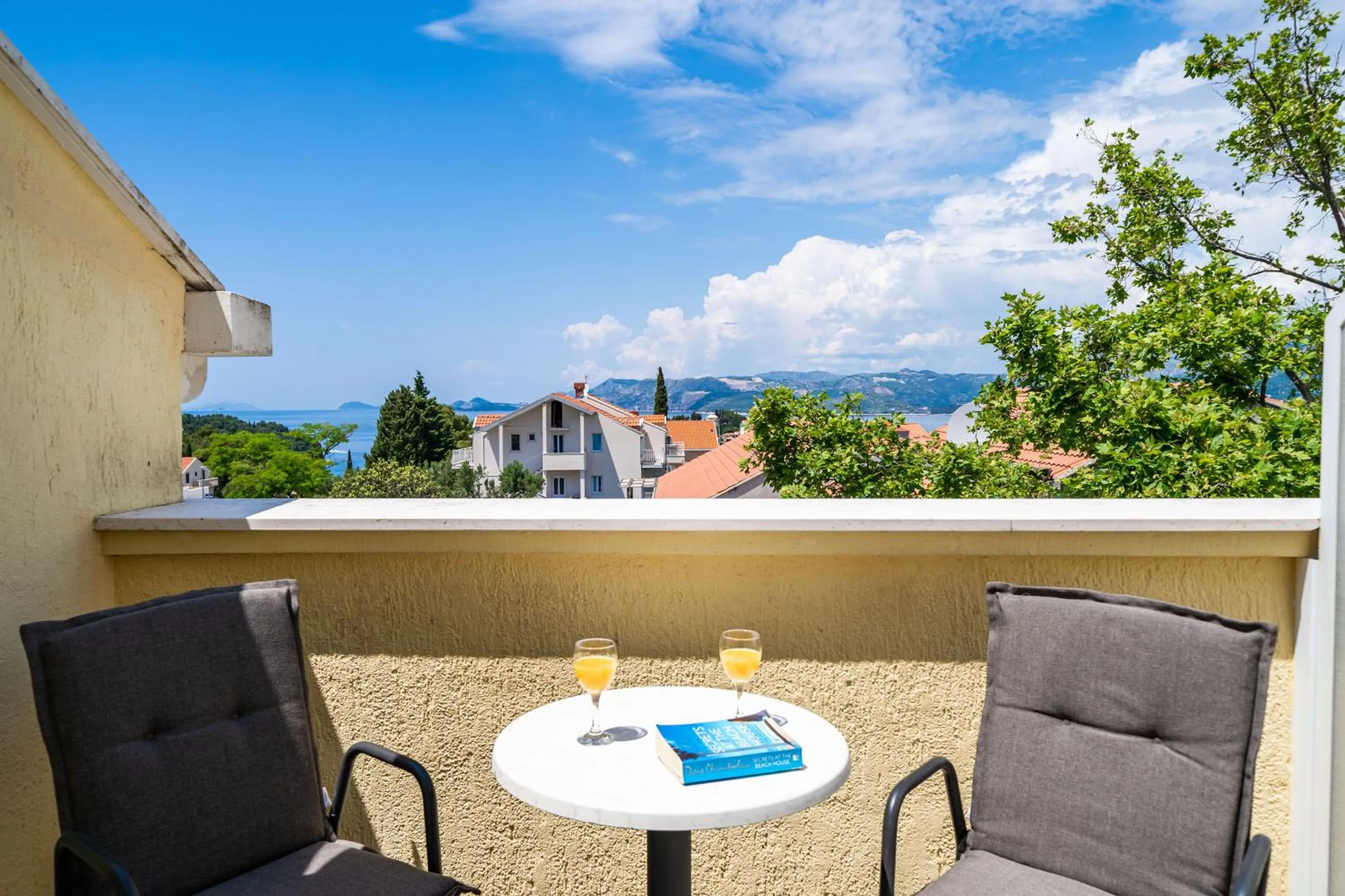 Balcony/Terrace in Bacan Serviced Apartments