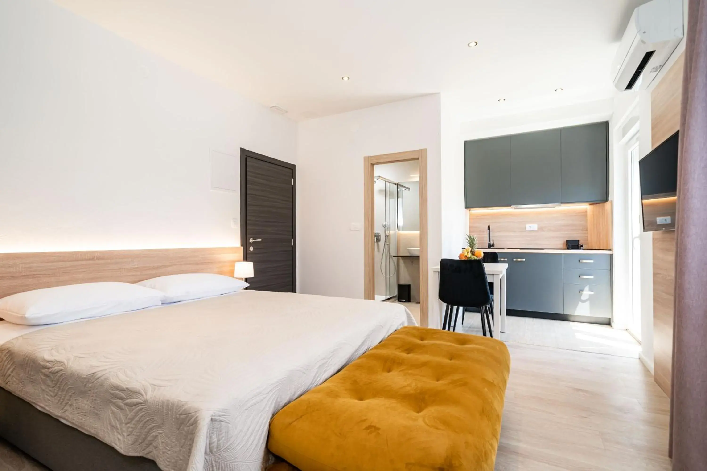 Bacan Serviced Apartments Bacan Serviced Apartments