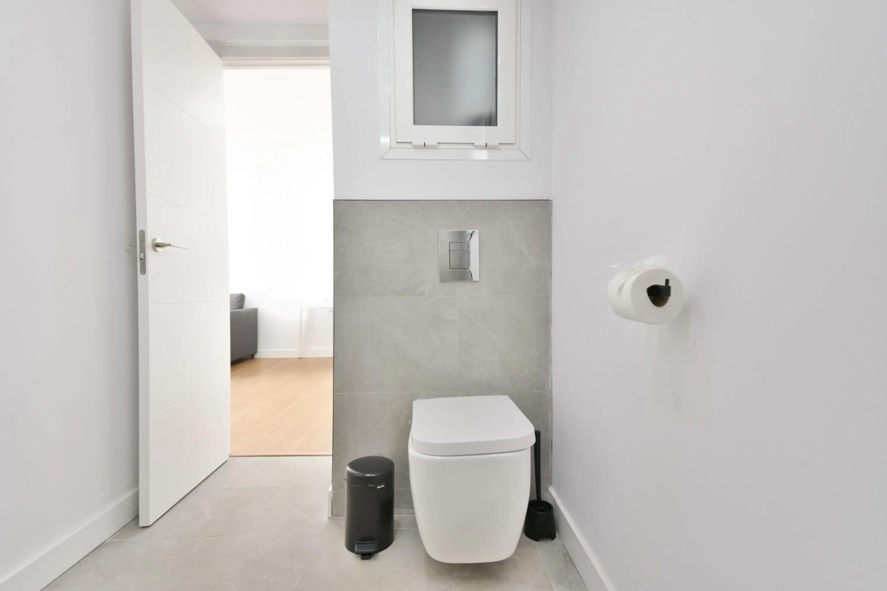 Toilet in Palm Suites