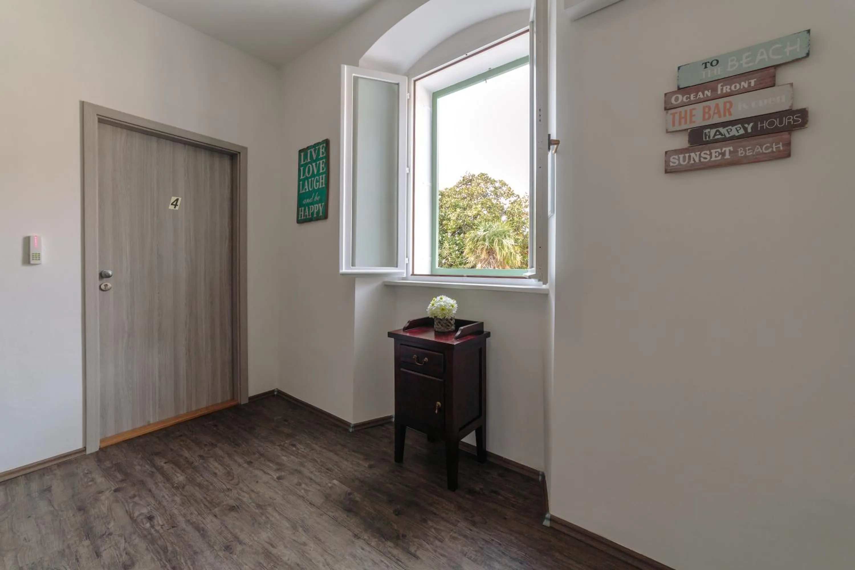 Decorative detail in Piranika