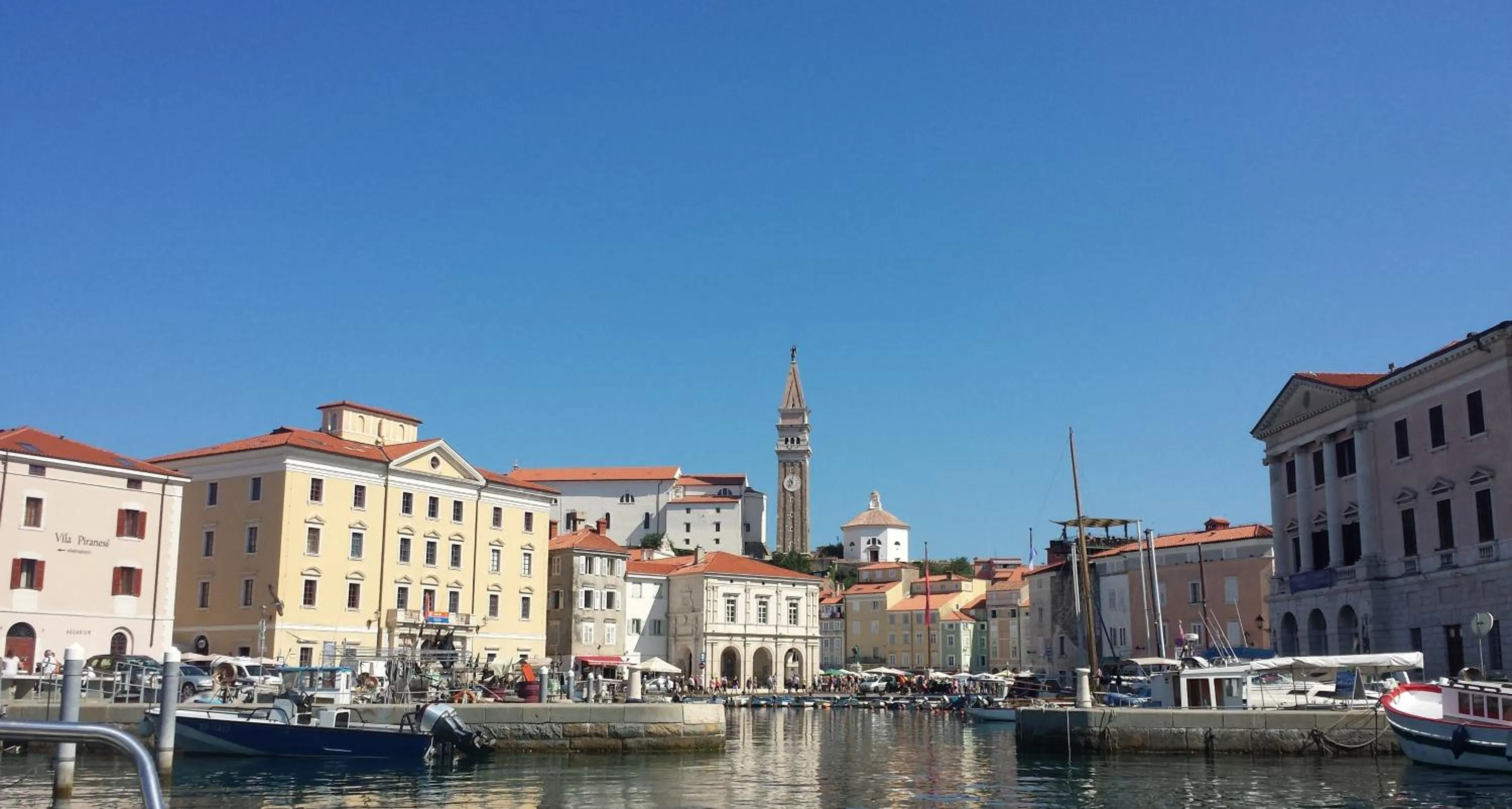 Natural landscape in Piranika