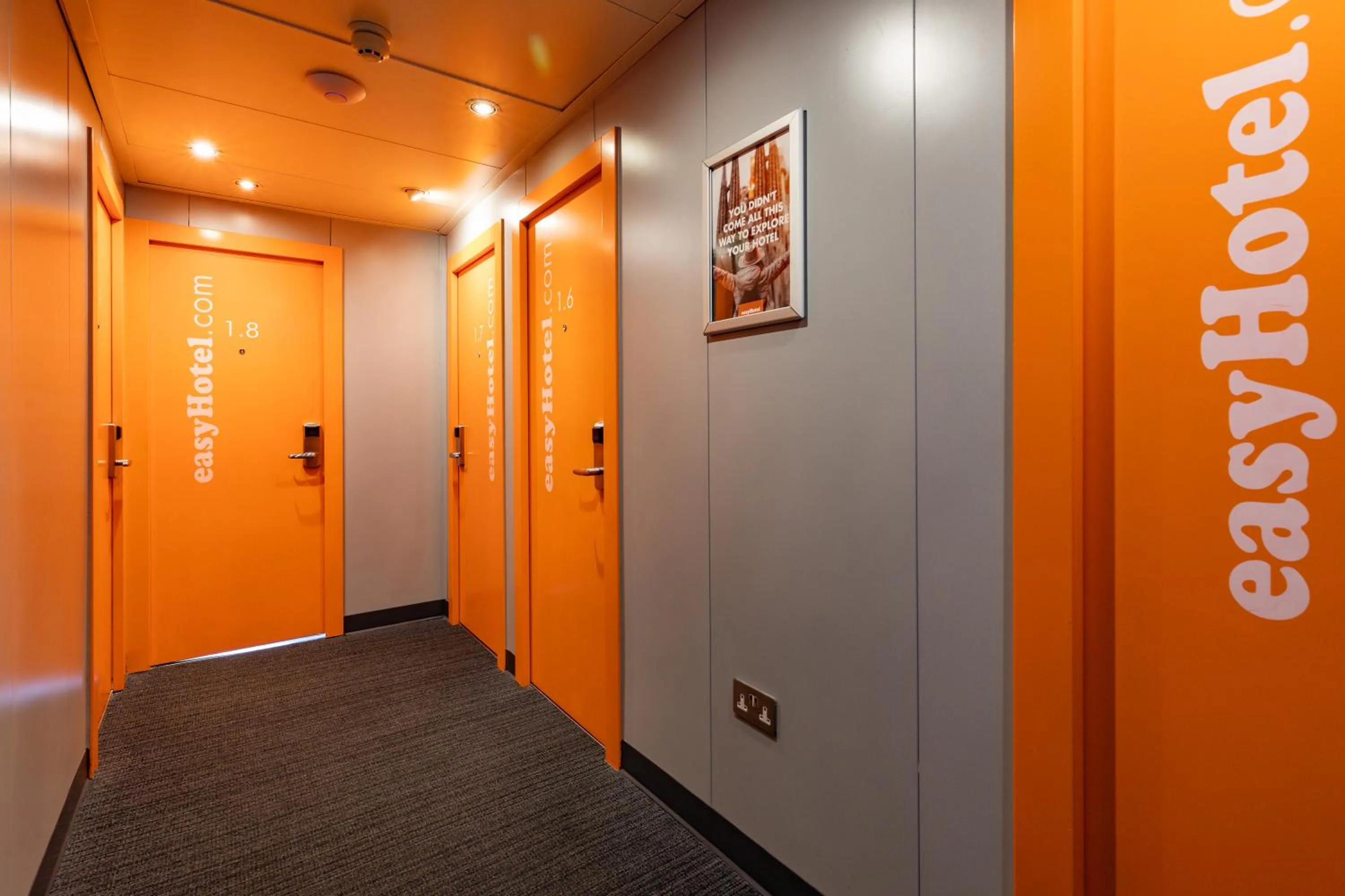 Property building in easyHotel Edinburgh