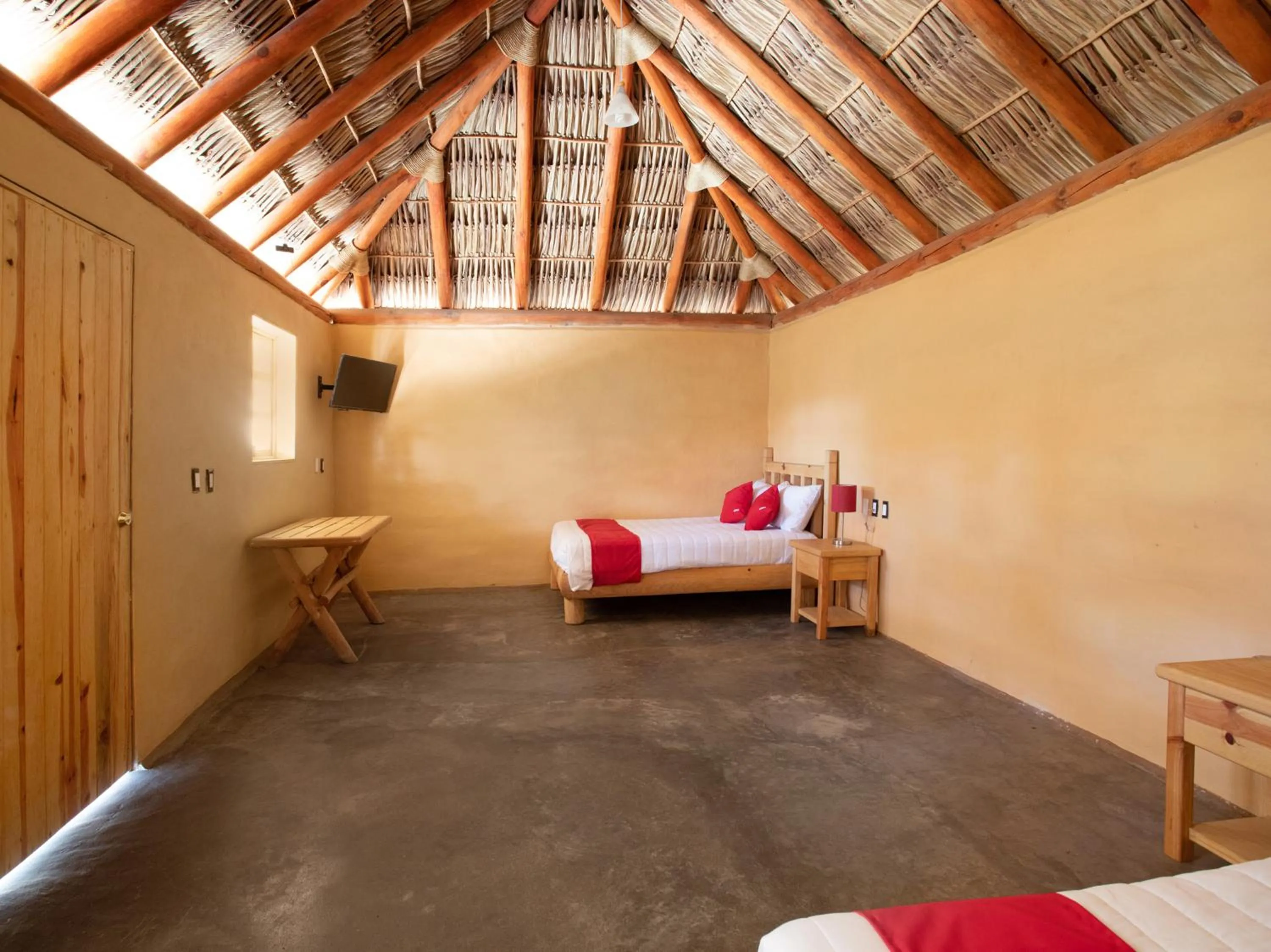 TV and multimedia in Hotel Villa Xtreme