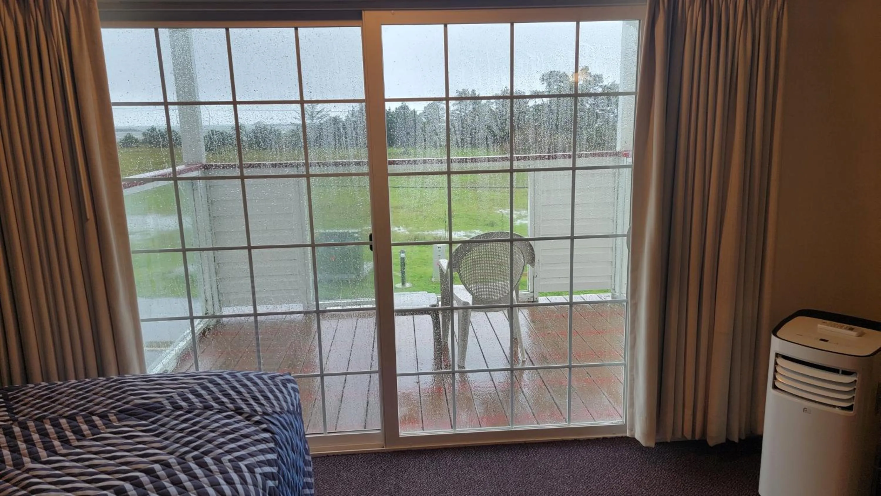 Balcony/Terrace in Oceanview Inn and Suites