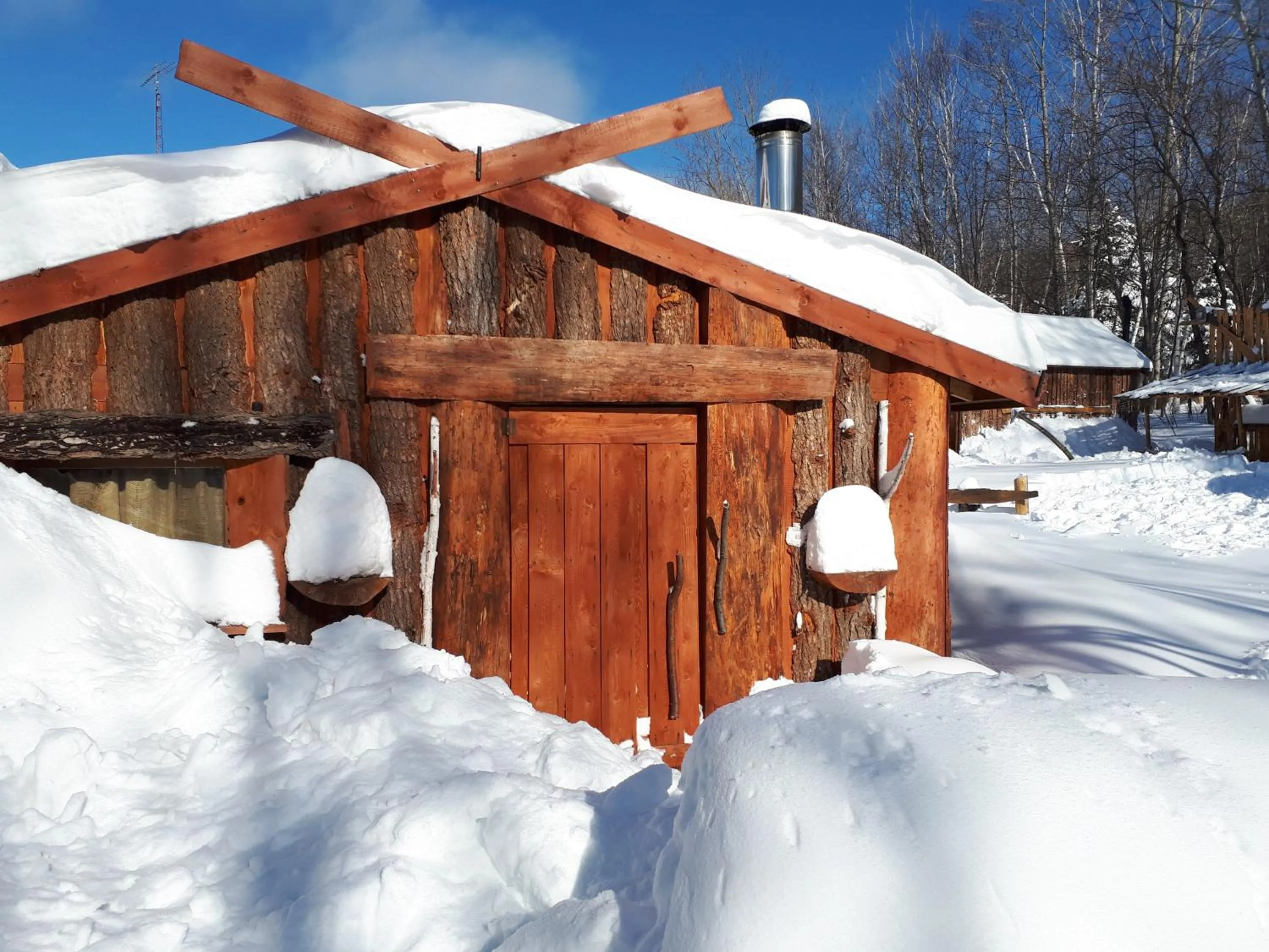 Chalet (5 Adults) in Hébergement de la Montagne St-Roch