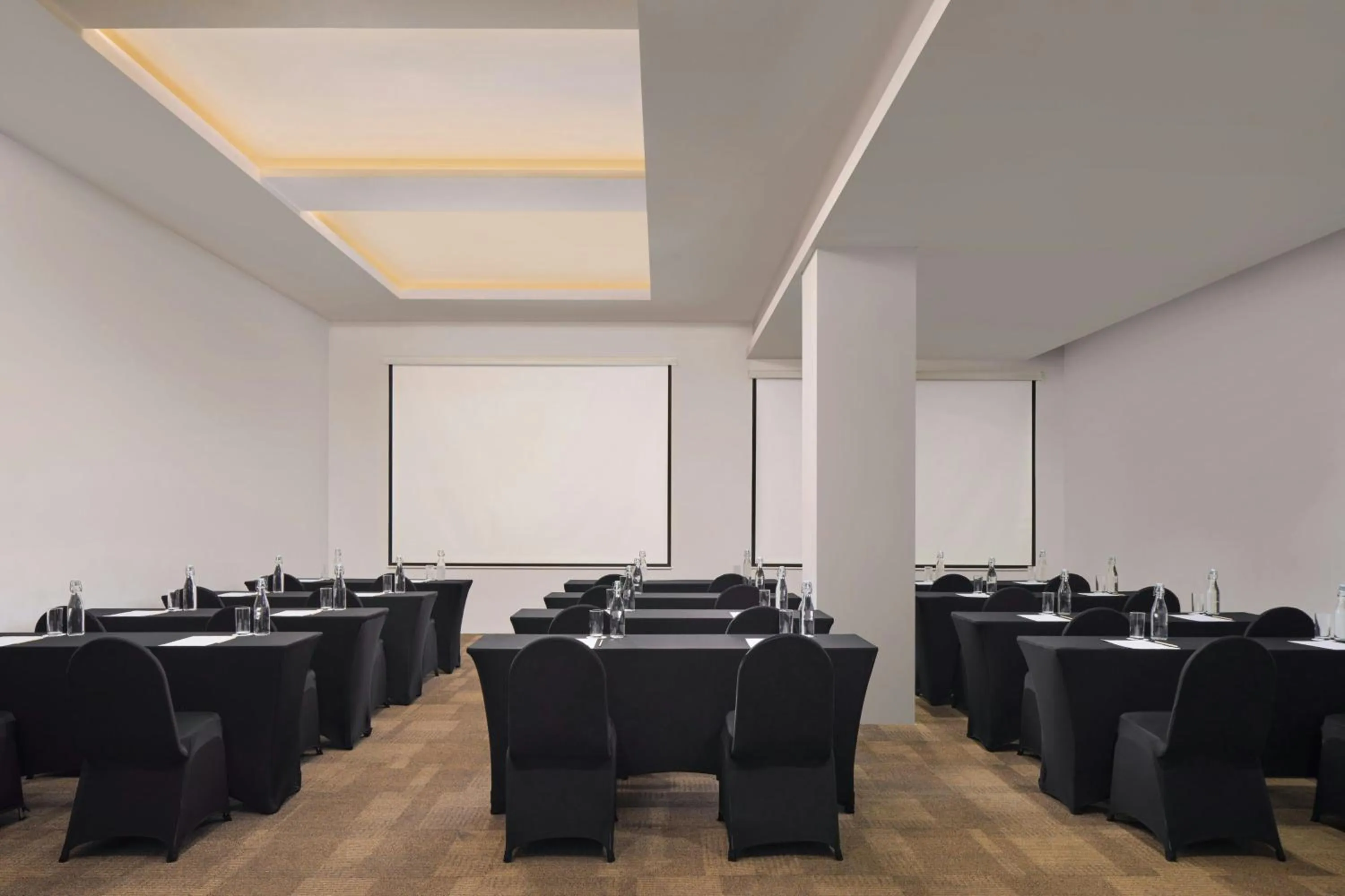 Meeting/conference room in Fairfield by Marriott Bali South Kuta