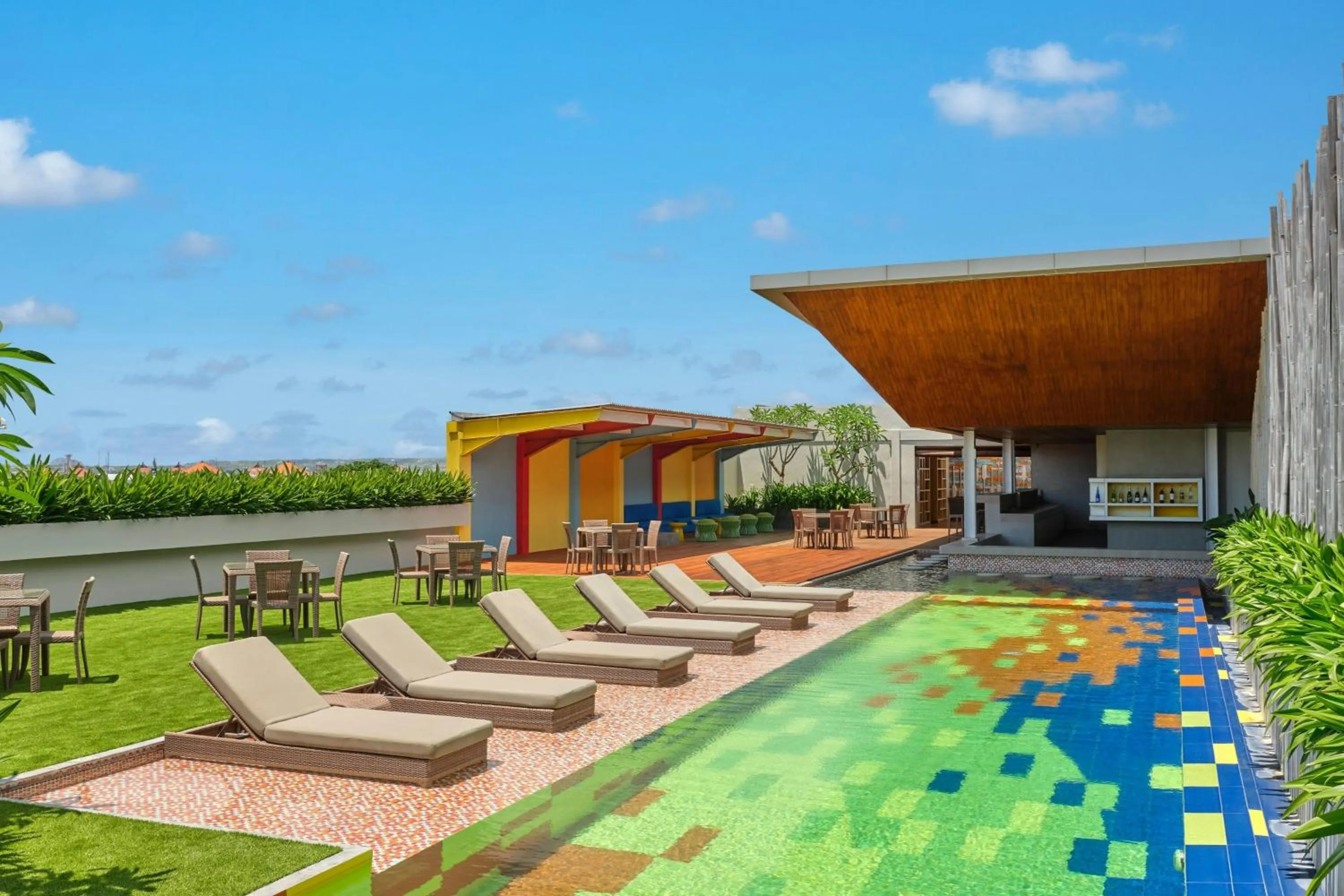 Swimming pool in Fairfield by Marriott Bali South Kuta