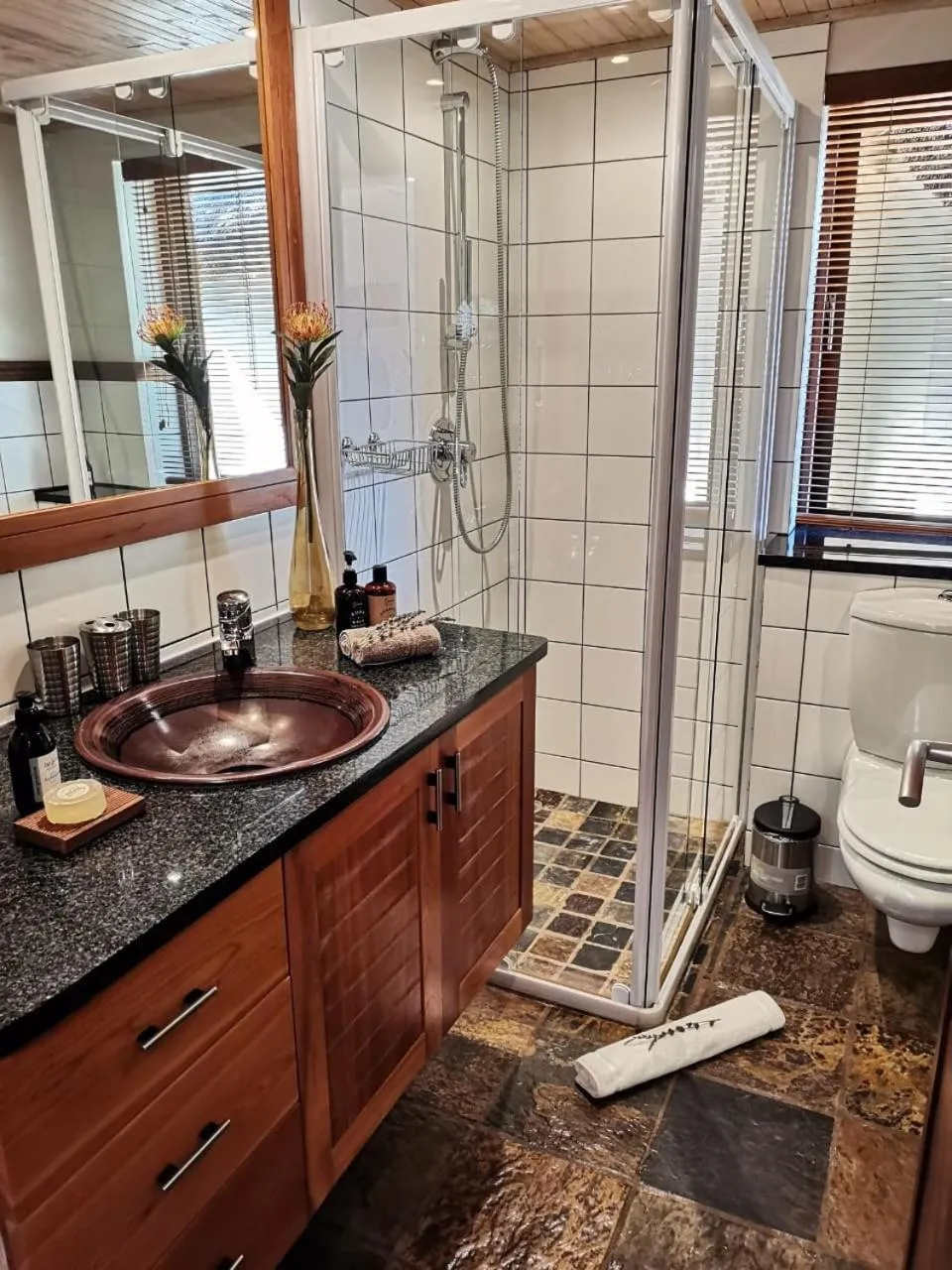 Bathroom in Paradise Cove