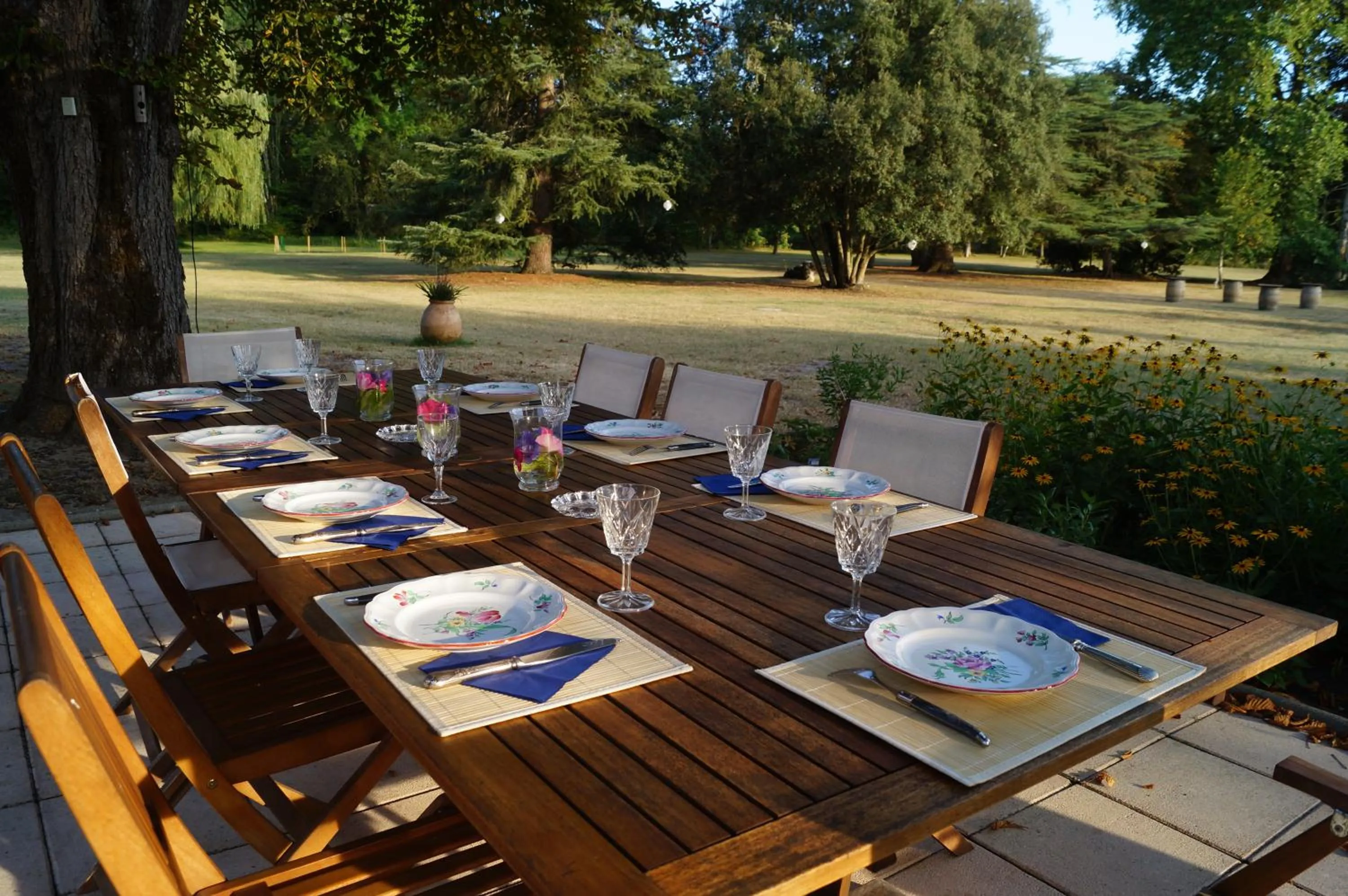 Restaurant/places to eat in Les Luz - Chambres d'hôtes