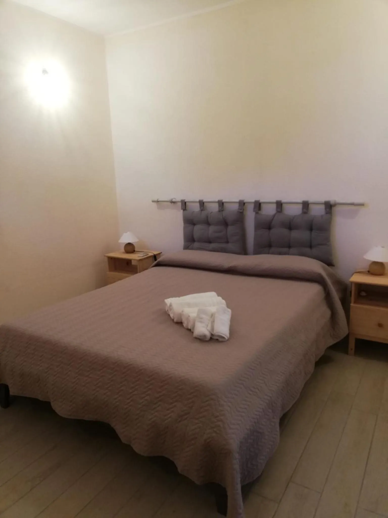 Bed in Villa Antonella rooms Mondello