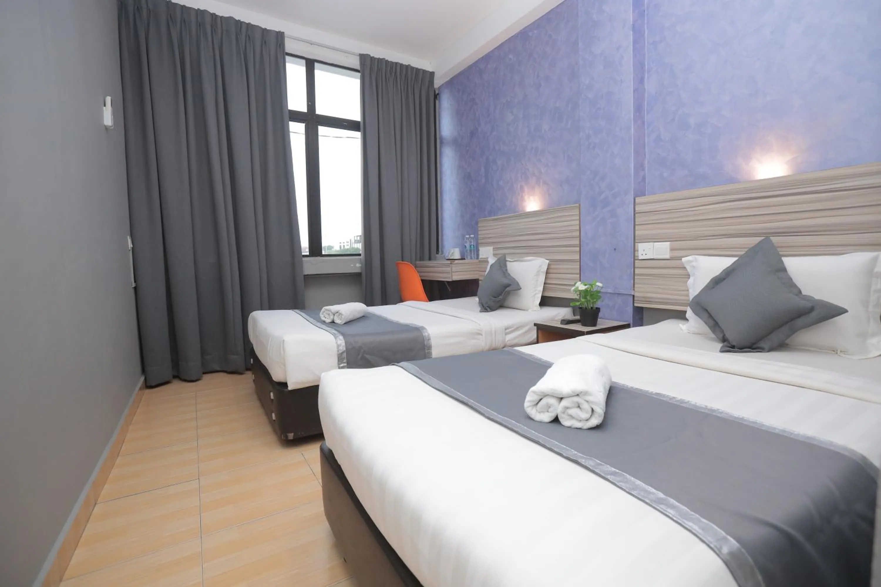 Bedroom, Bed in DJ Citi Inn Premier