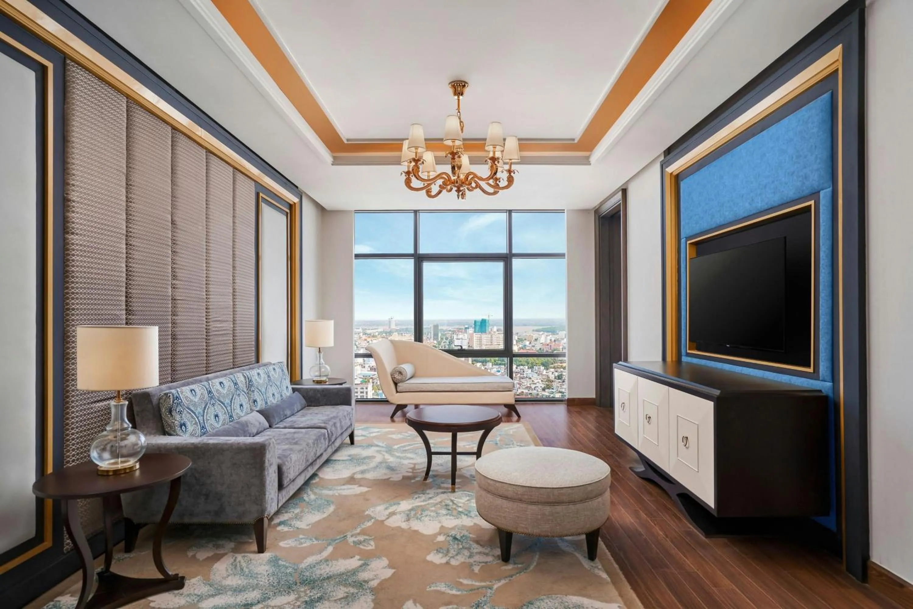 Living room in Sheraton Can Tho