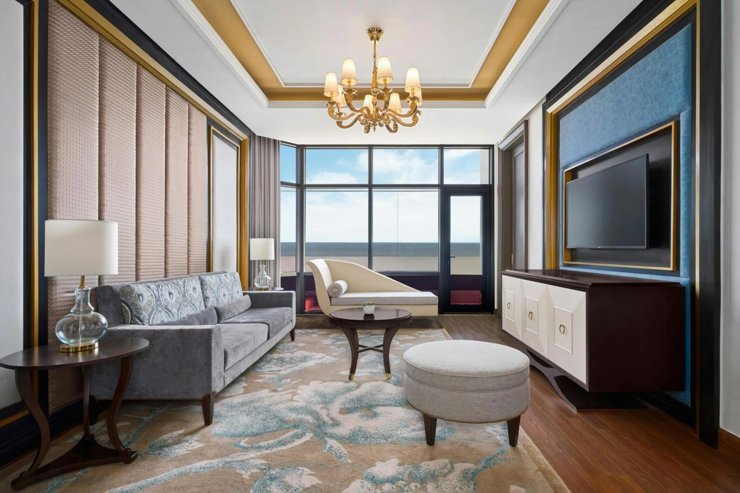 Living room in Sheraton Can Tho