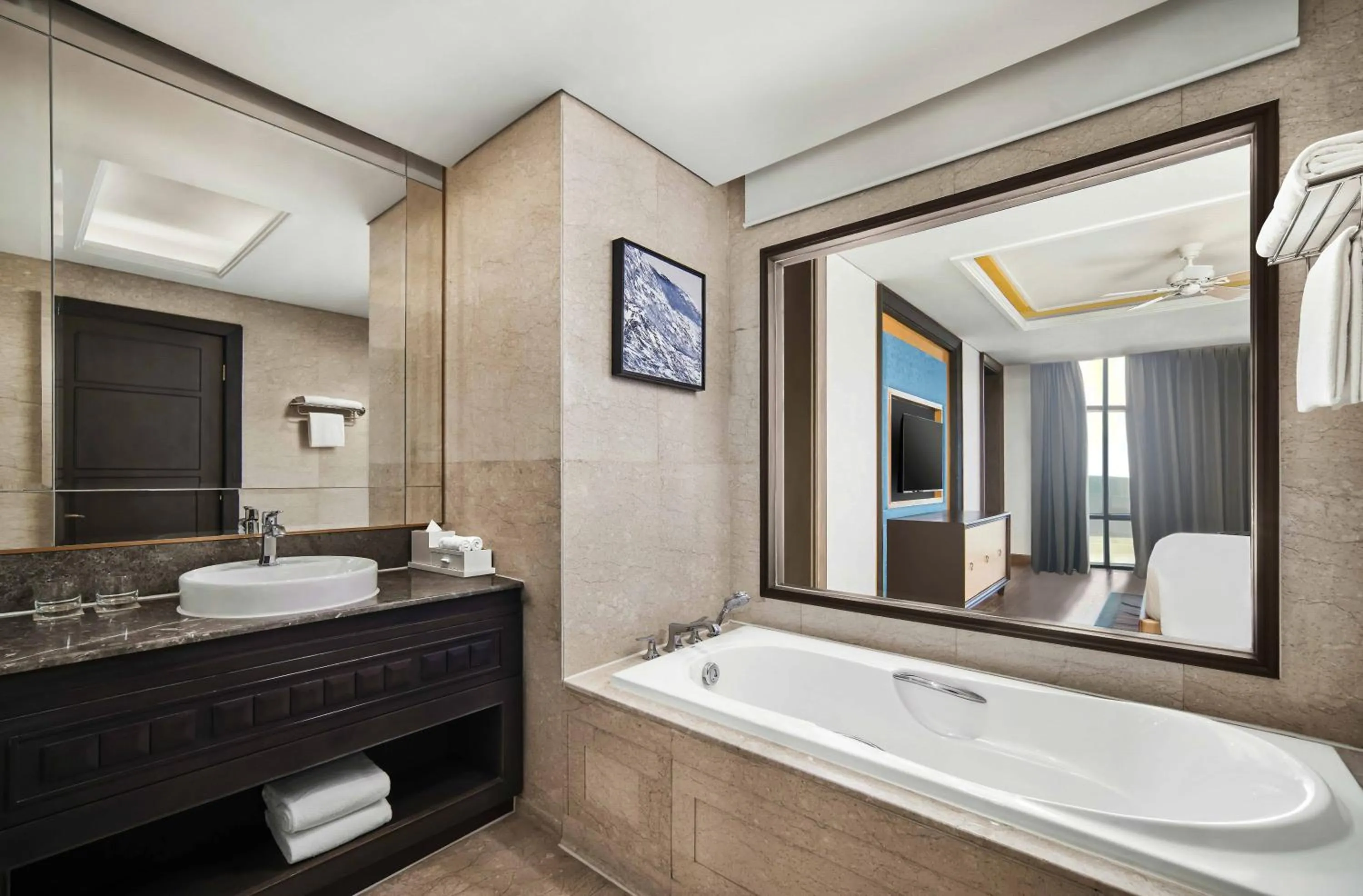 Bathroom in Sheraton Can Tho