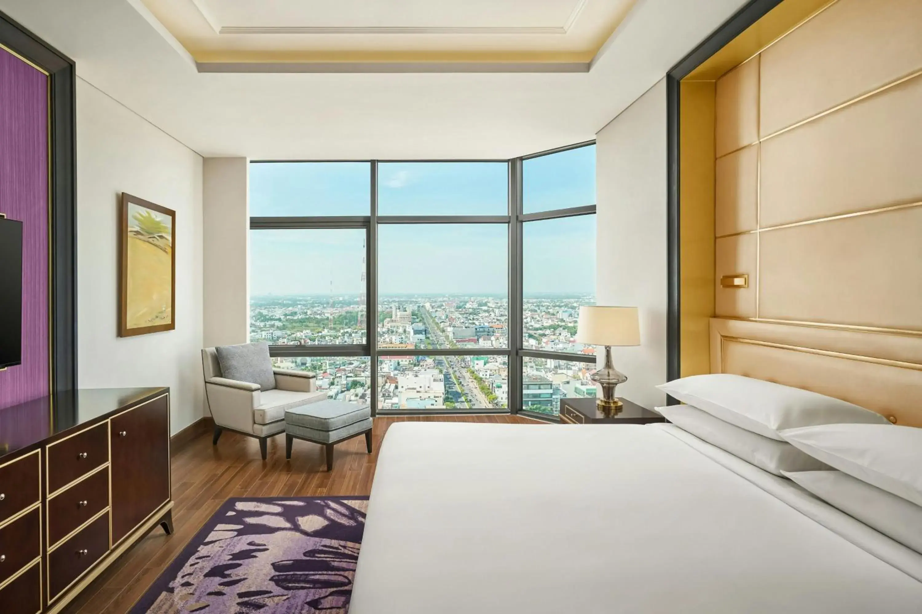 King Room at a High Floor in Sheraton Can Tho King Room at a High Floor in Sheraton Can Tho