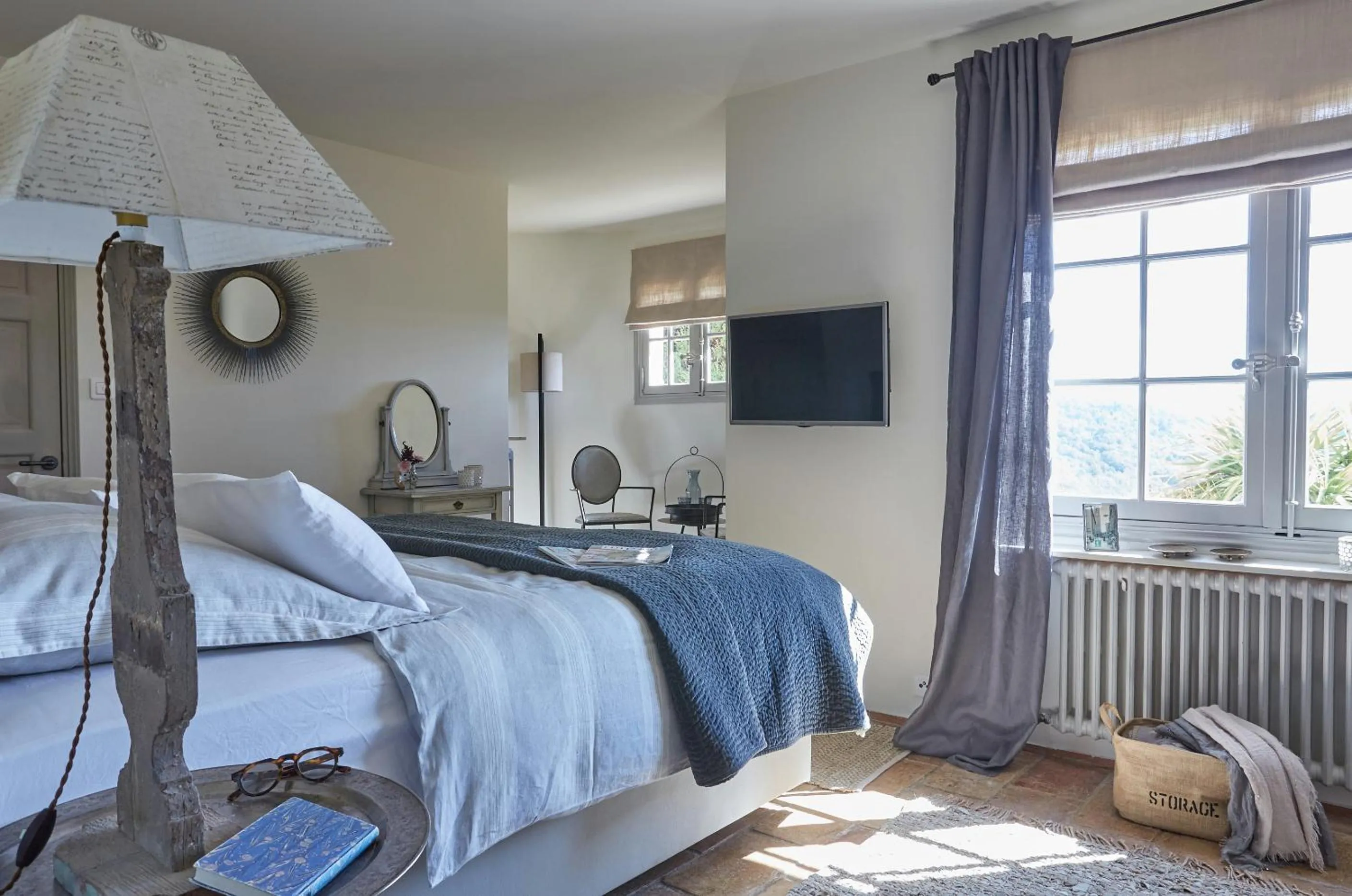 Photo of the whole room in L´Escale du Ciel