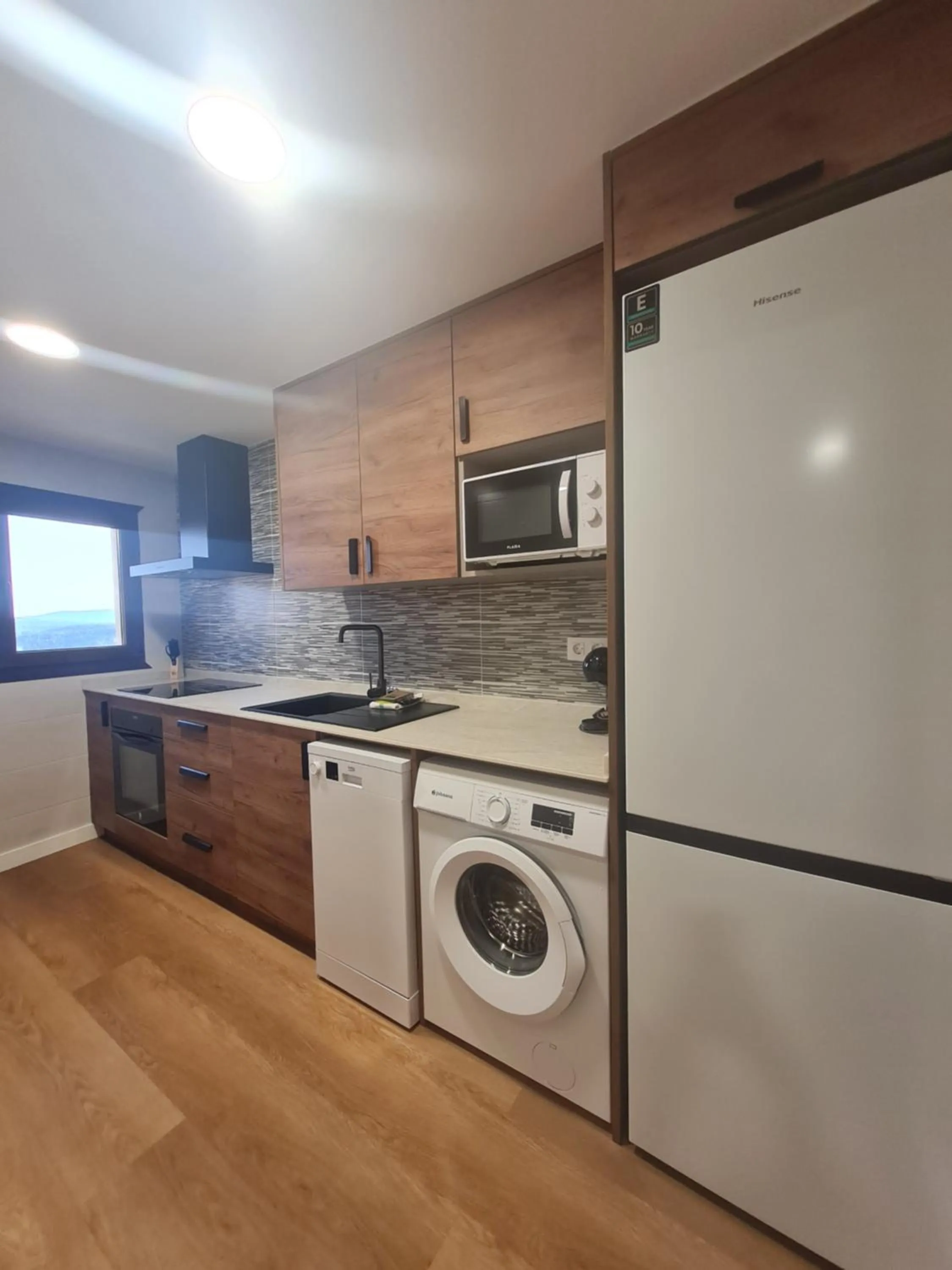 Kitchen or kitchenette in Apartamentos Mirador de Gúdar