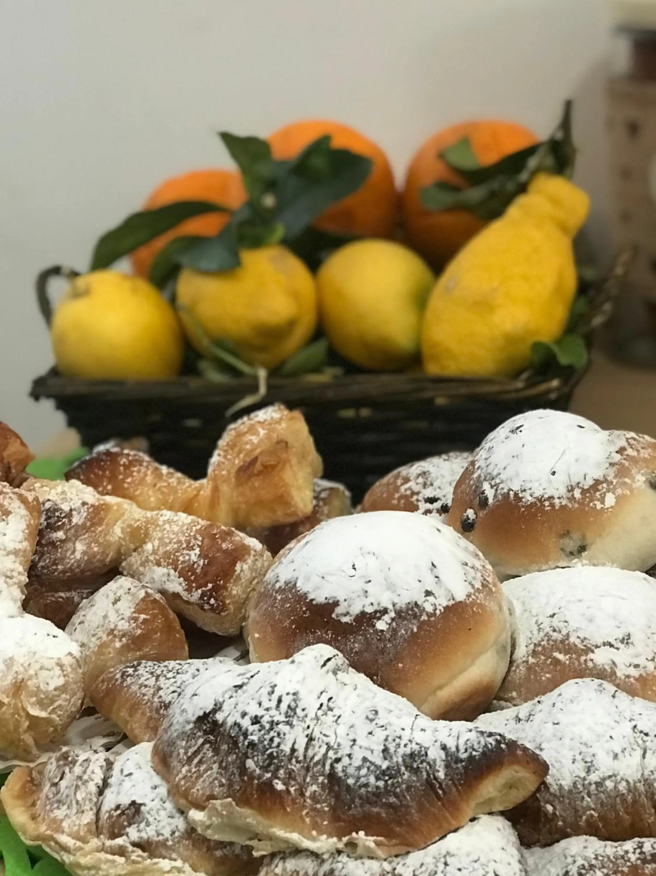 Continental breakfast in LeAlbe di Sicilia