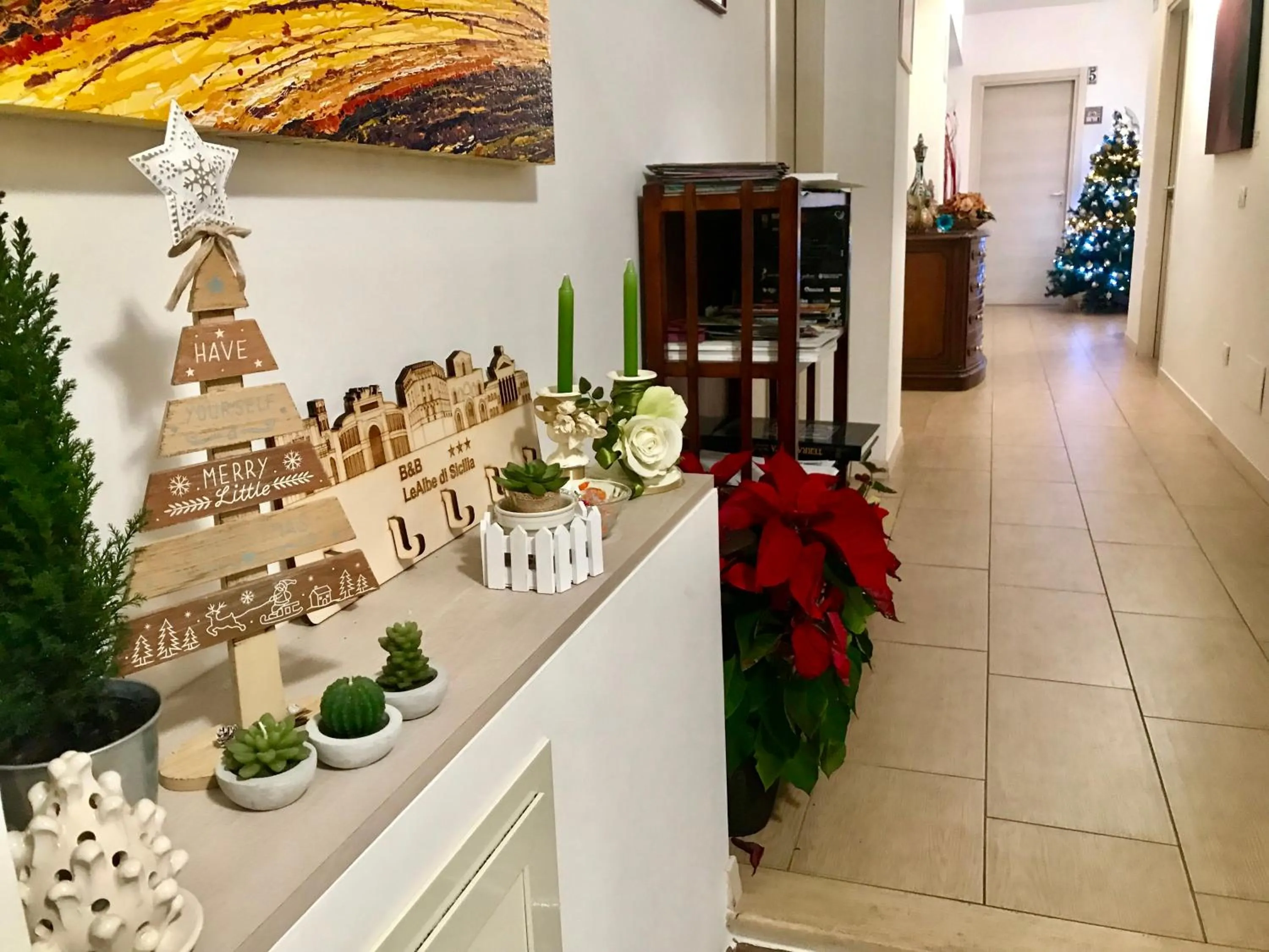 Decorative detail in LeAlbe di Sicilia