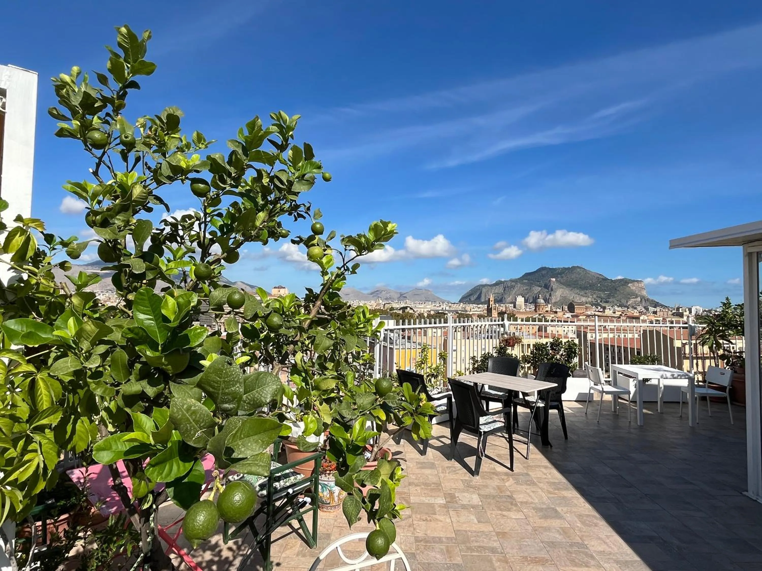 Balcony/Terrace in LeAlbe di Sicilia