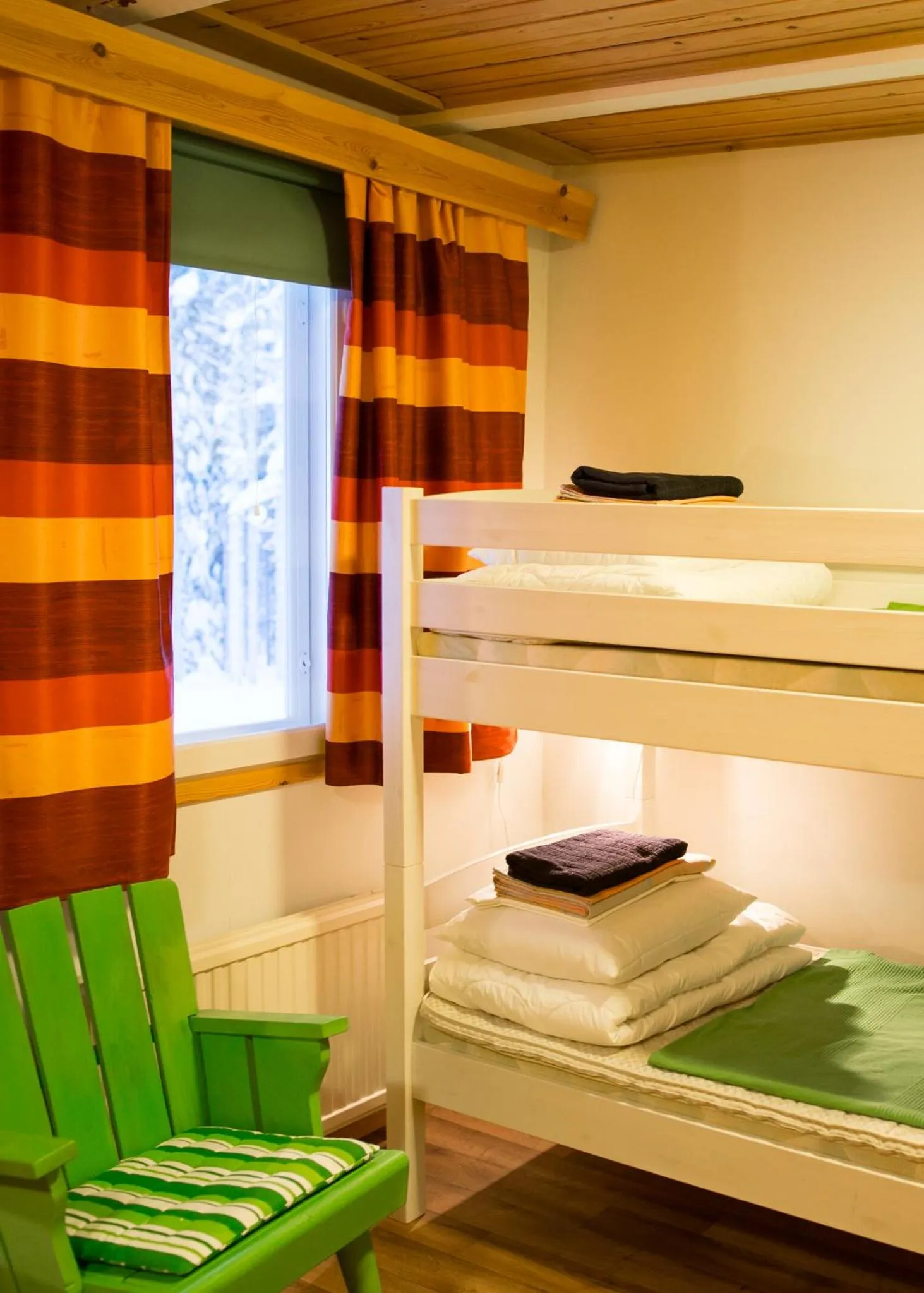Photo of the whole room, Bed in Kuerkievari KuerHostel