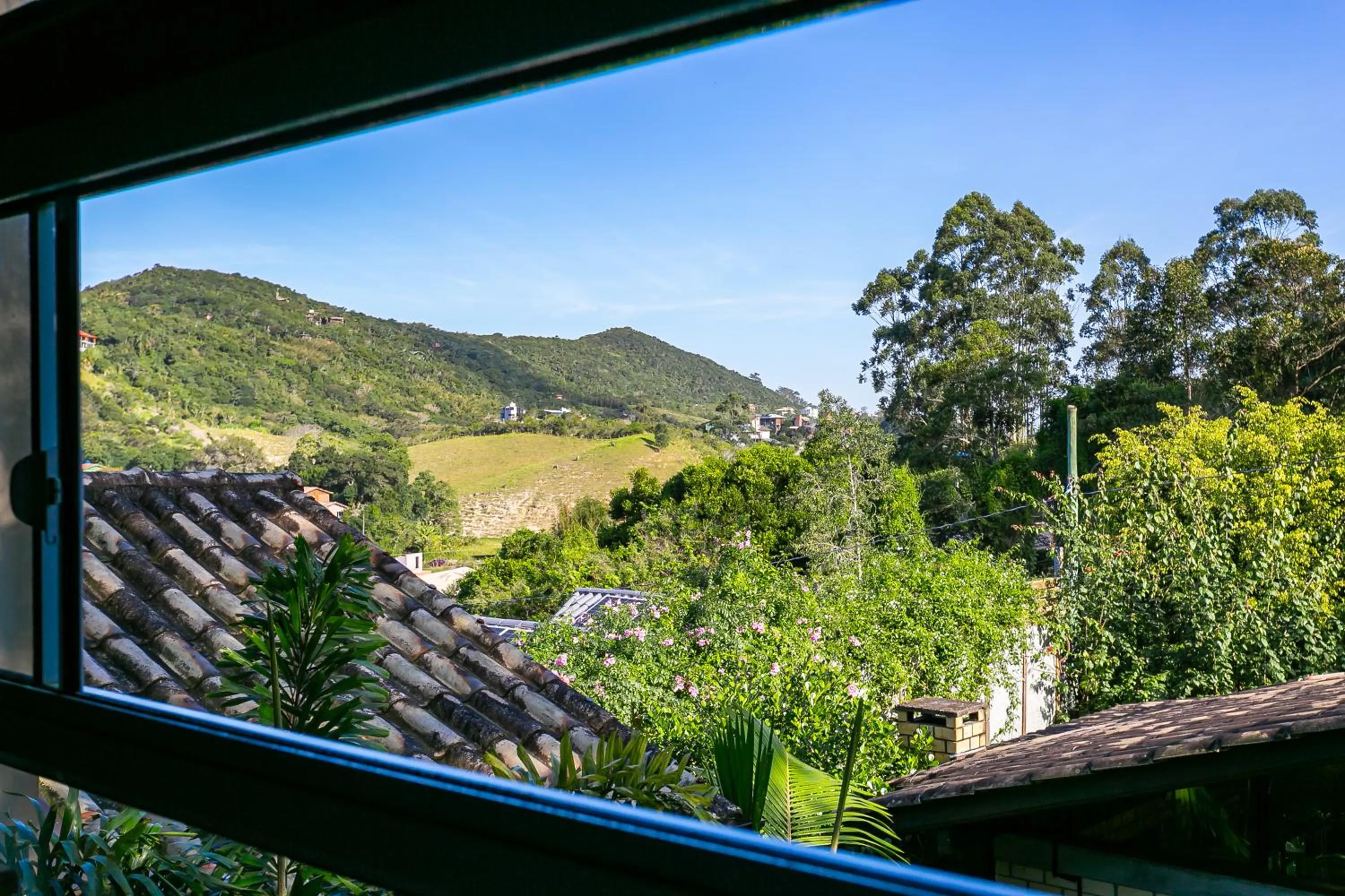 Mountain view in Moradas do Vale Praia do Rosa