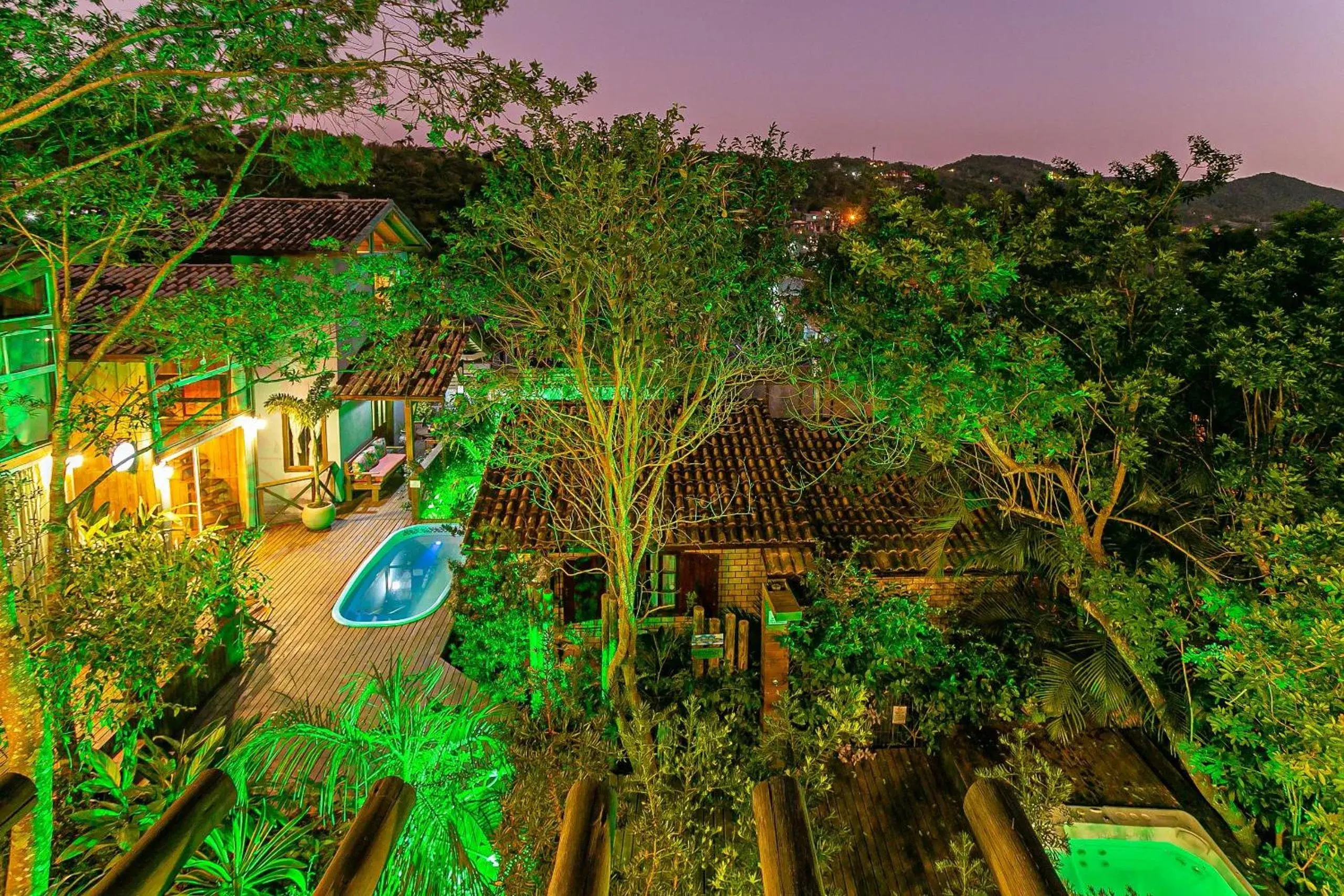 Bungalow with Garden View in Moradas do Vale Praia do Rosa Bungalow with Garden View in Moradas do Vale Praia do Rosa