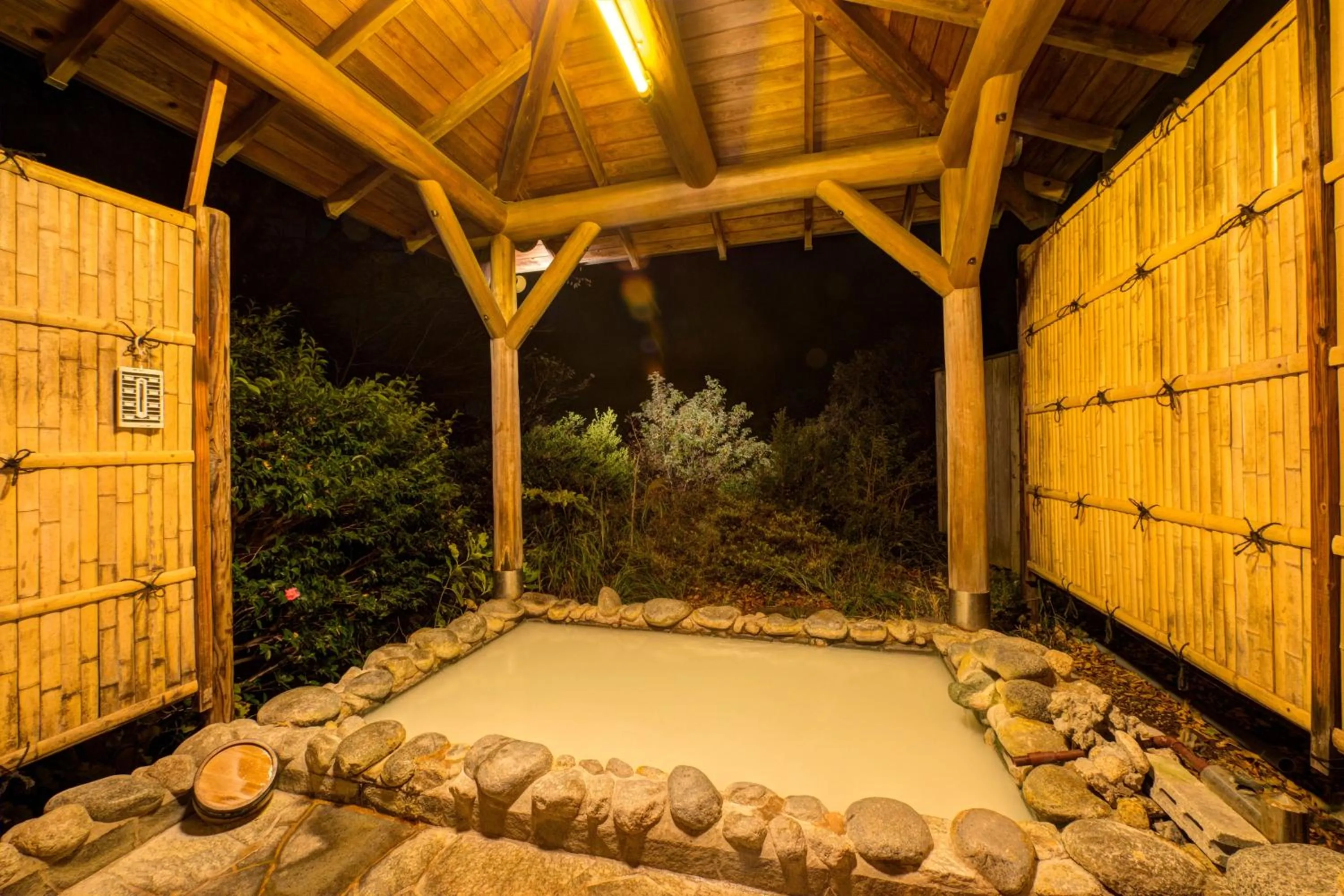 Hot Spring Bath in Mizu no Kaori