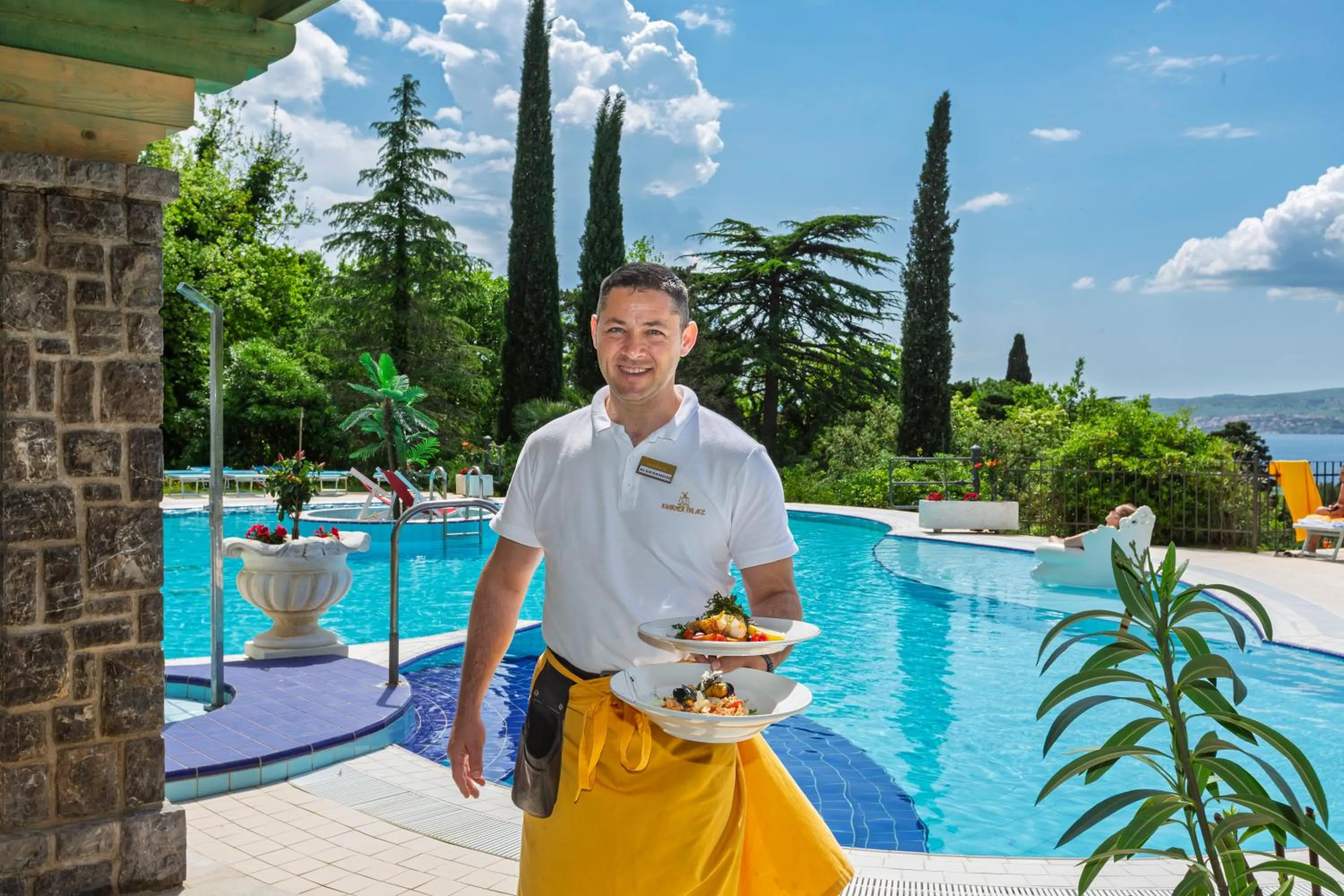 Restaurant/places to eat in Hotel Kvarner Palace