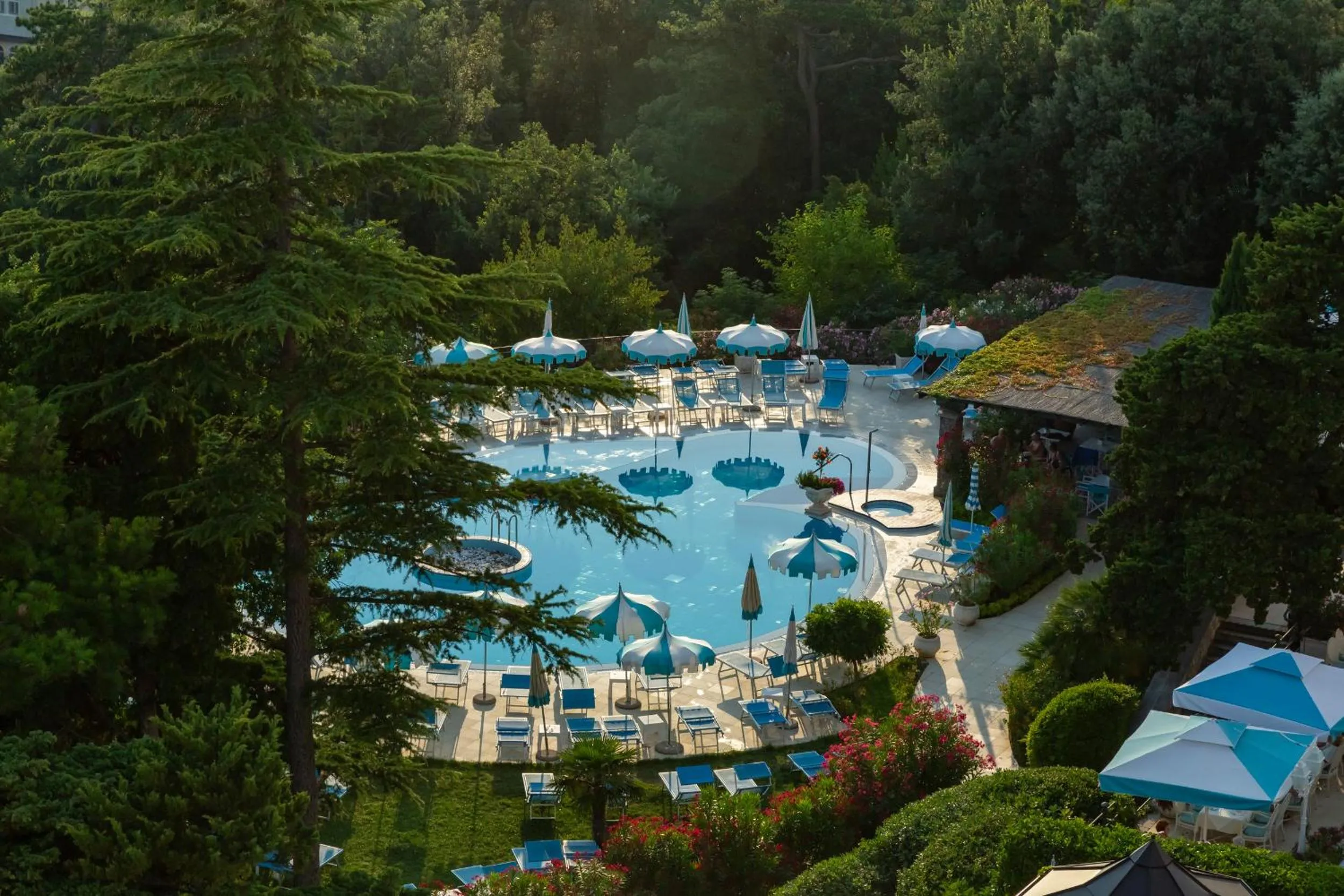Swimming pool in Hotel Kvarner Palace