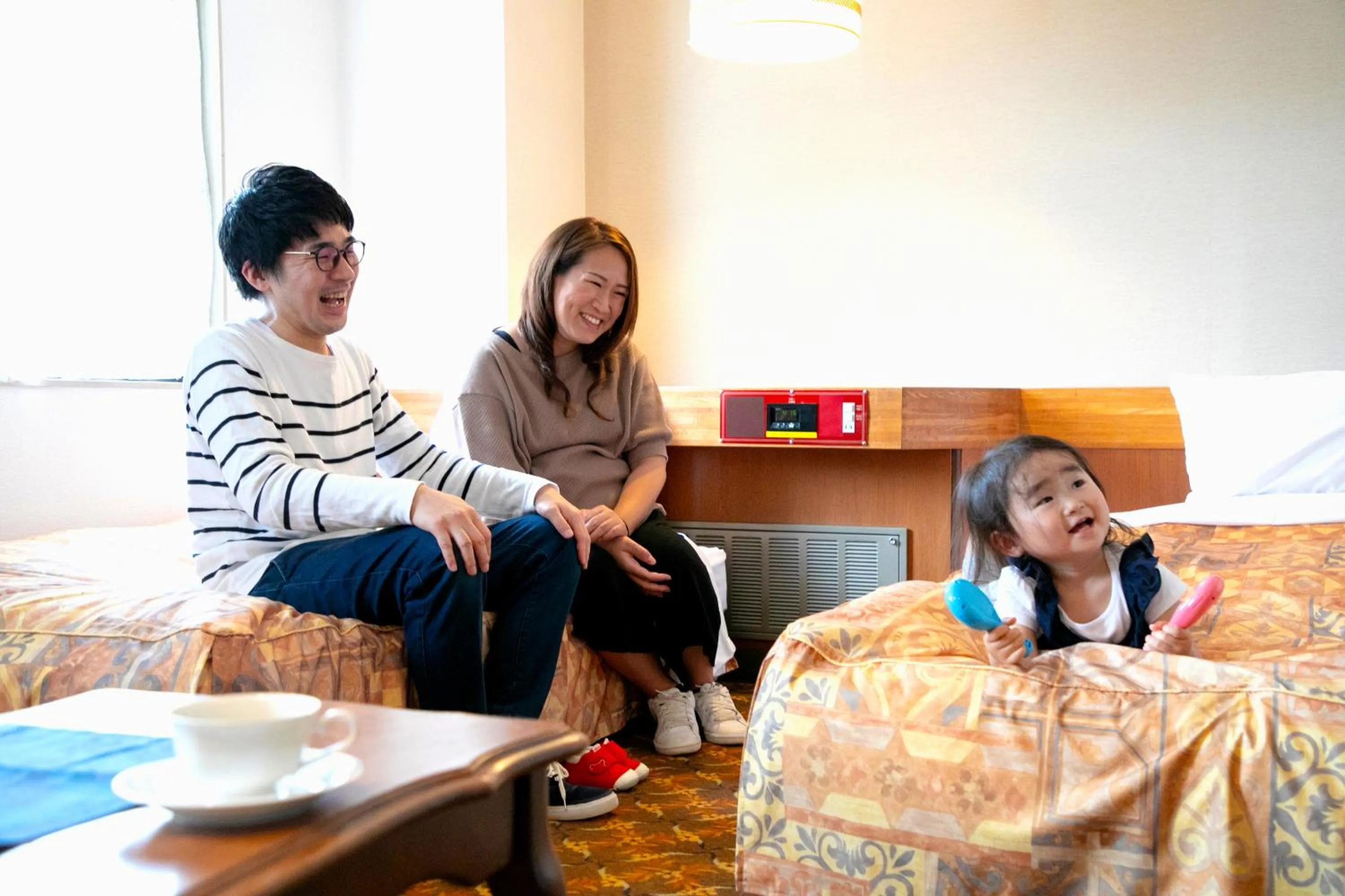 People in Hotel New Green