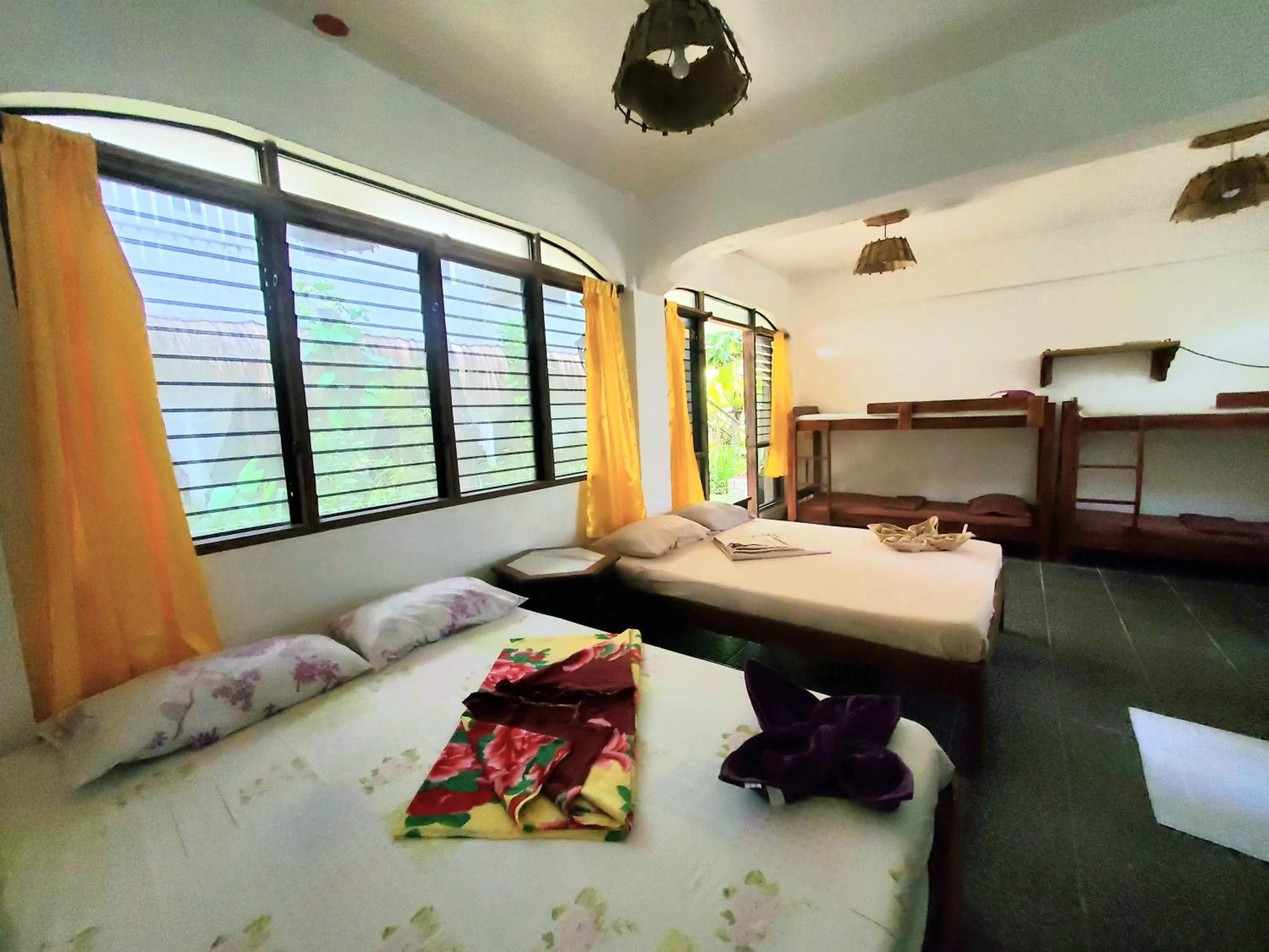 Bedroom, Bed in Patrick's on the Beach Resort