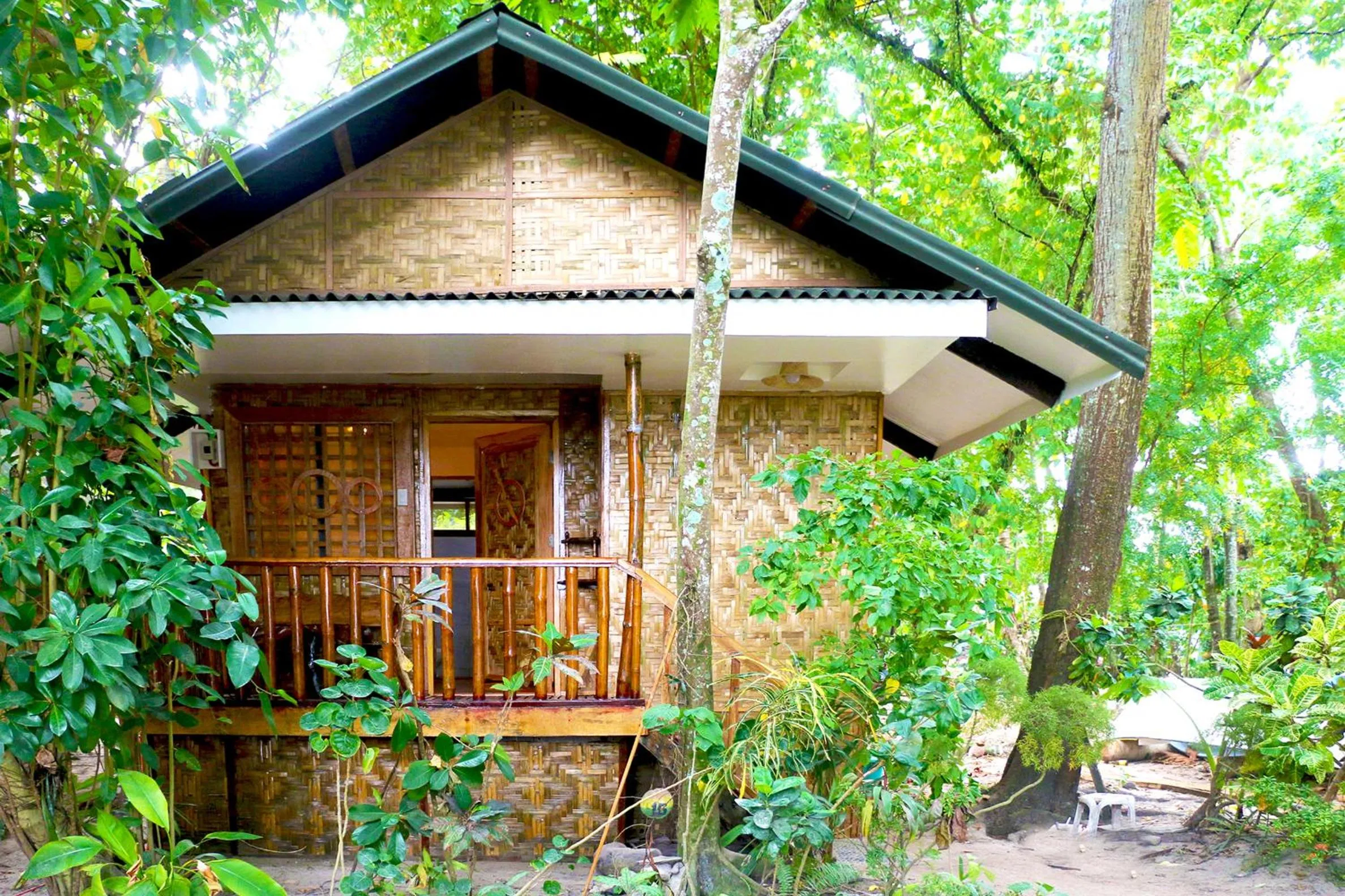 Garden view in Patrick's on the Beach Resort