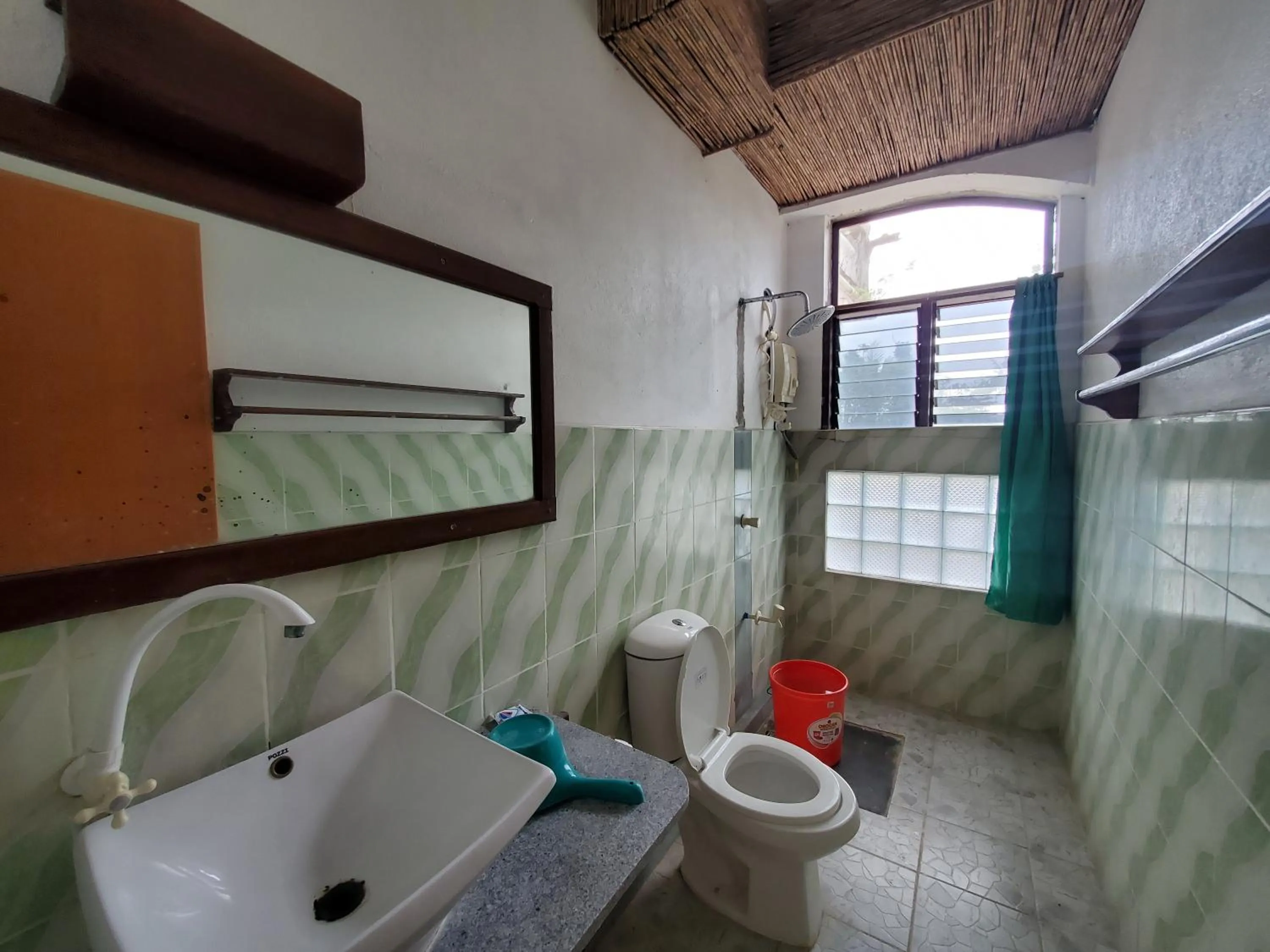 Bathroom in Patrick's on the Beach Resort