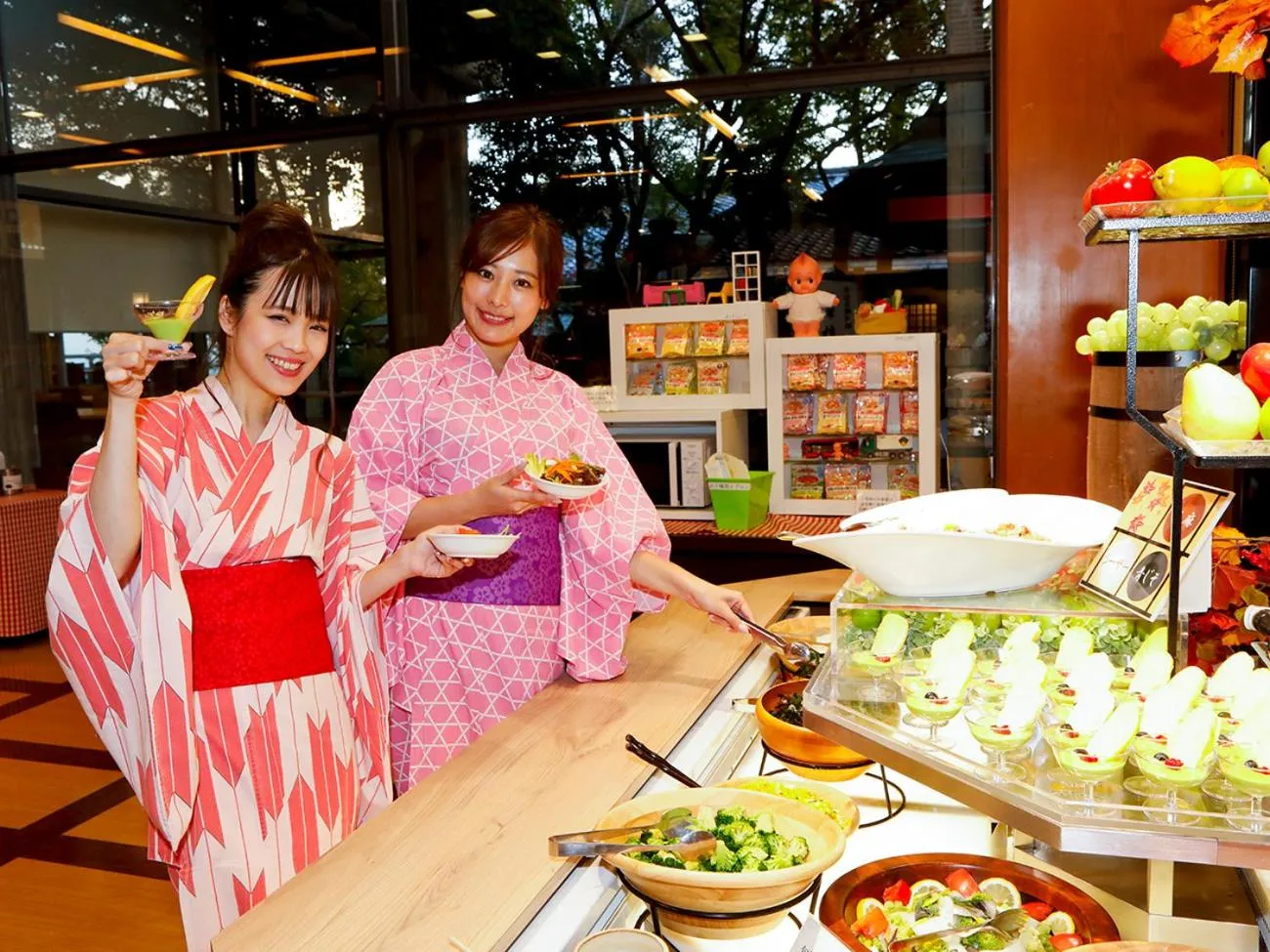 Restaurant/places to eat in Ooedo Onsen Monogatari Minoh Kanko Hotel