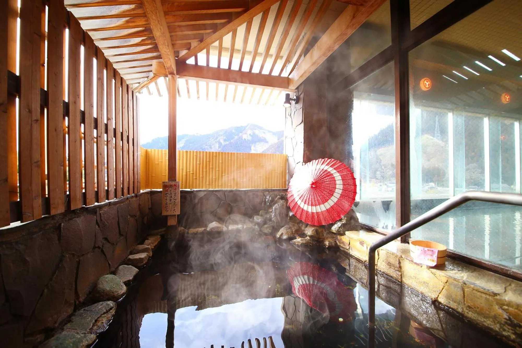 Open Air Bath in Ooedo Onsen Monogatari Kounkaku