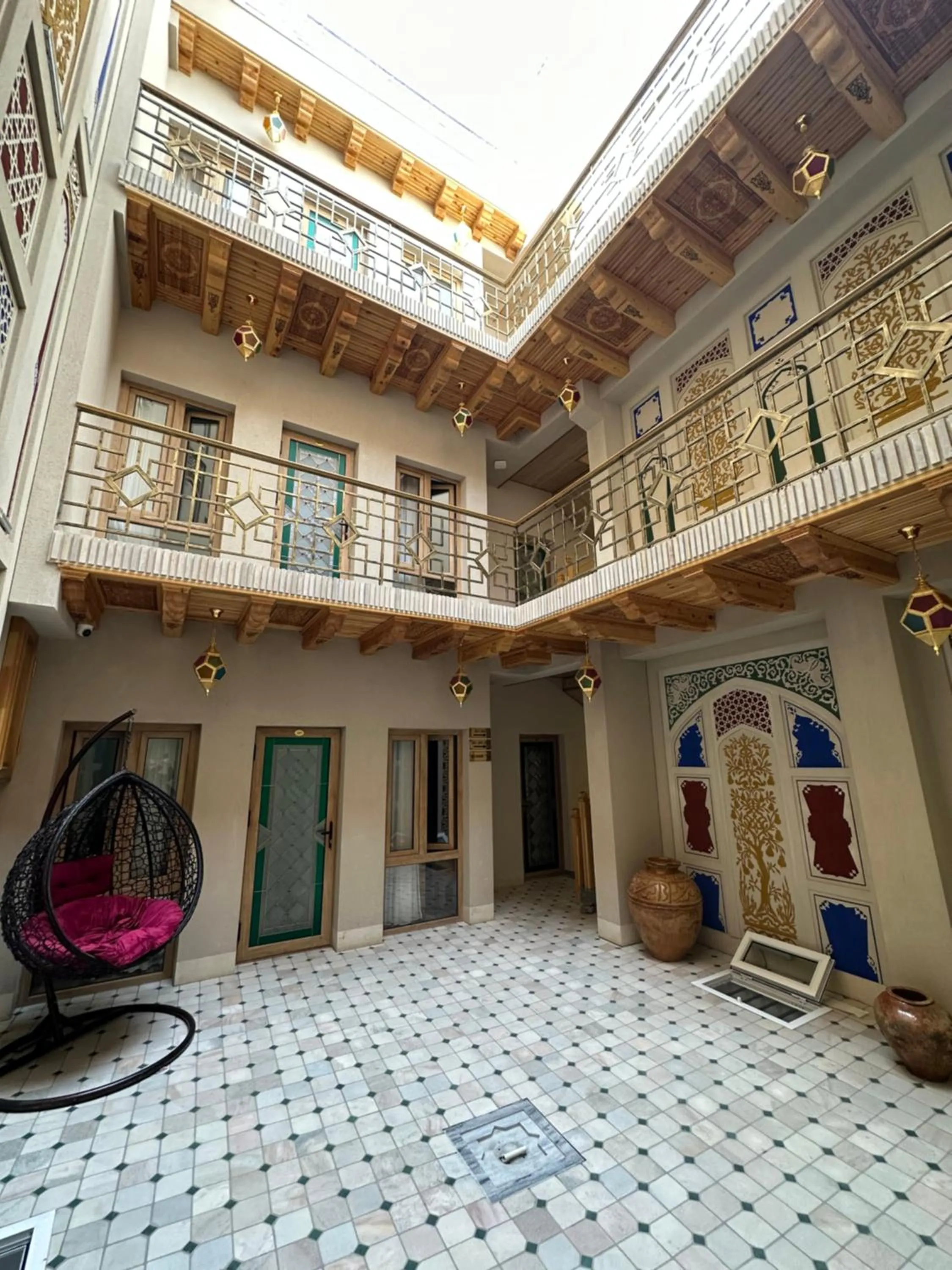 Property building in Rizo Boutique