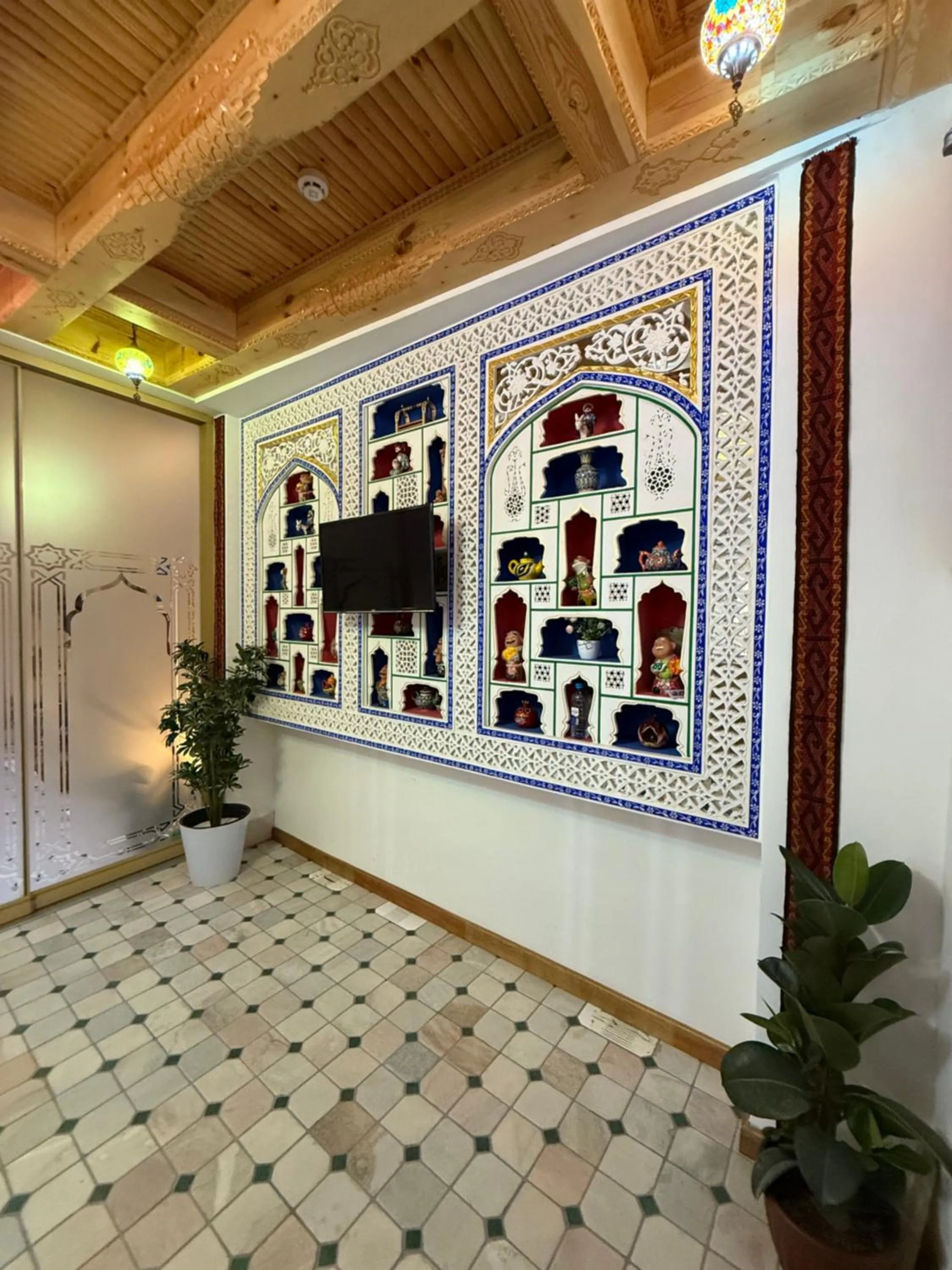 Property building in Rizo Boutique