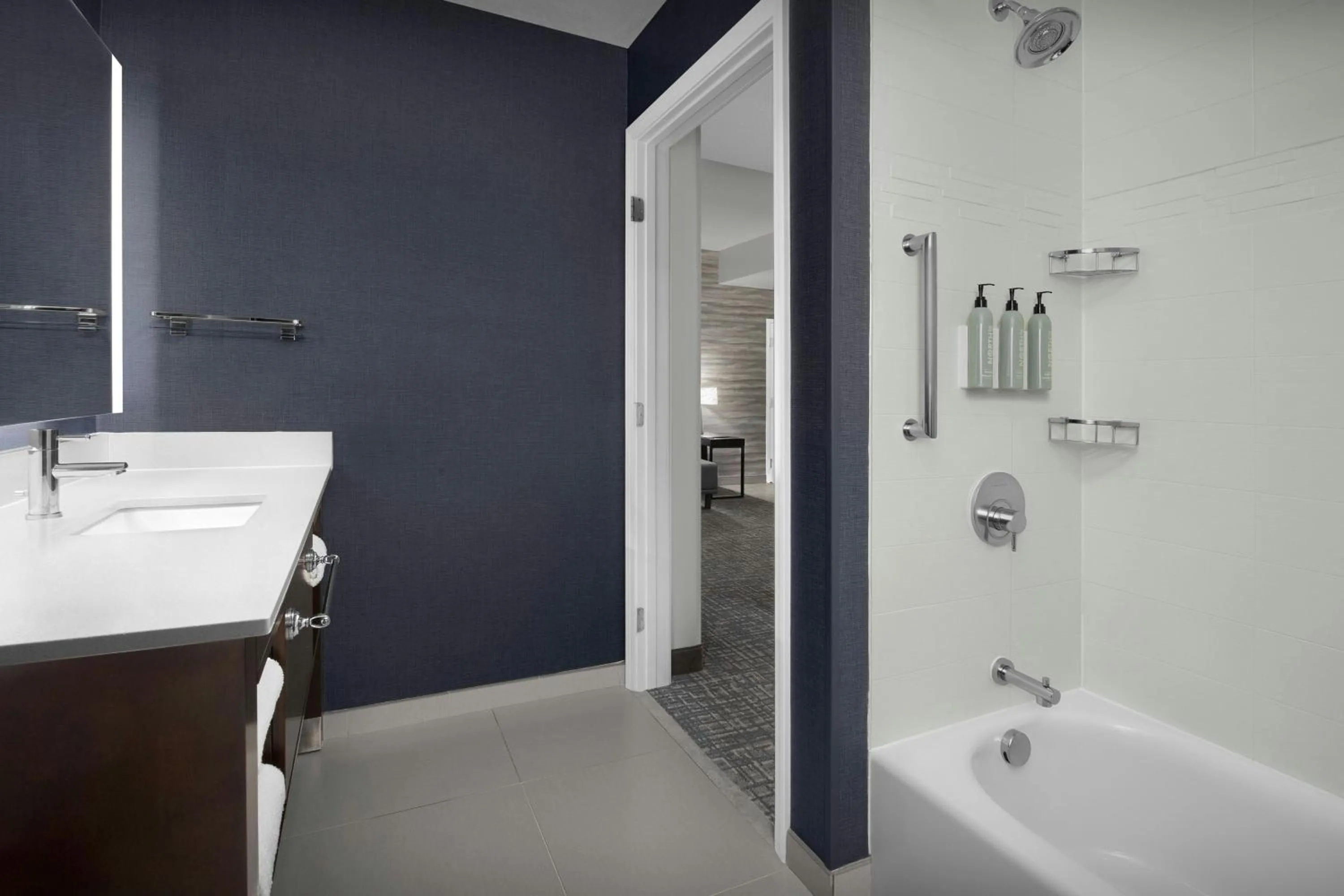 Bedroom in Residence Inn by Marriott Jacksonville South Bartram Park