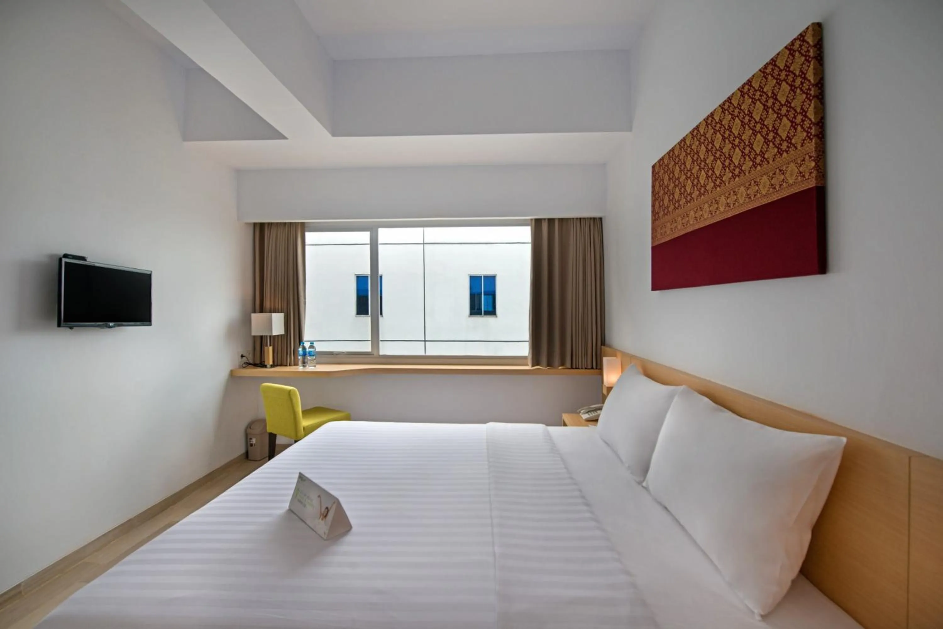 Bedroom, Bed in Whiz Prime Hotel Sudirman Pekanbaru