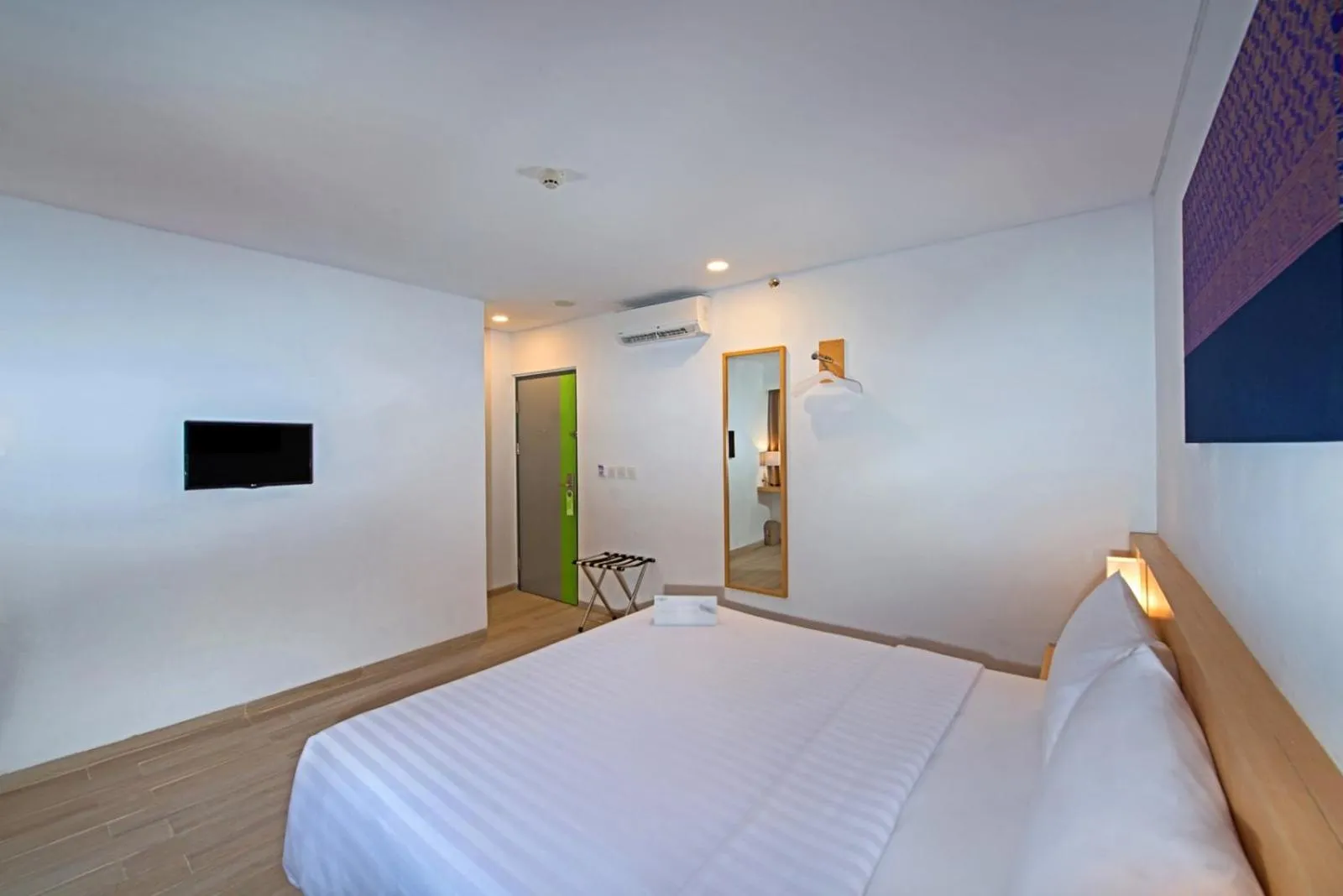 Bed in Whiz Prime Hotel Sudirman Pekanbaru